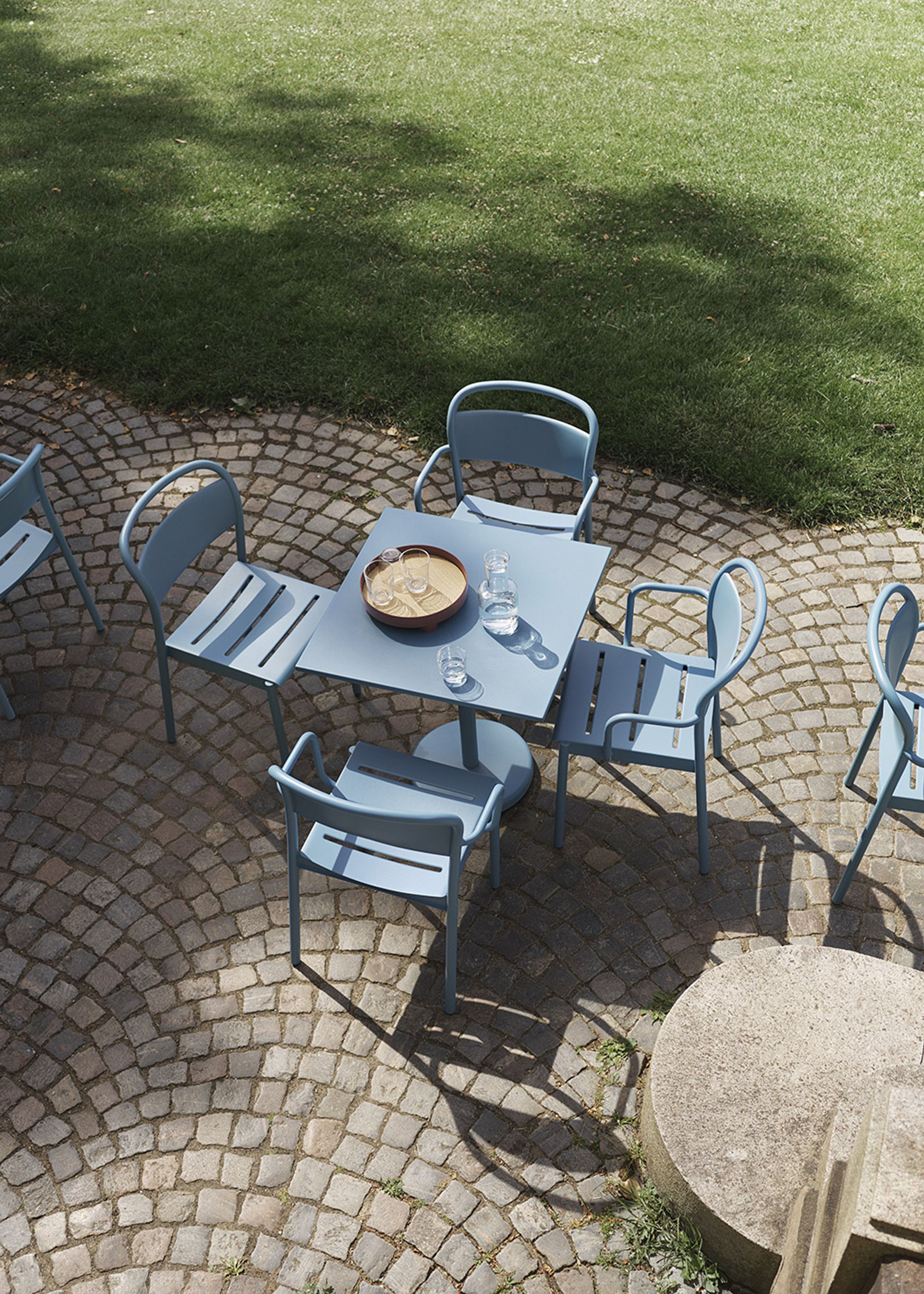 Muuto - Cadeira - Linear Steel Armchair - Burned Orange