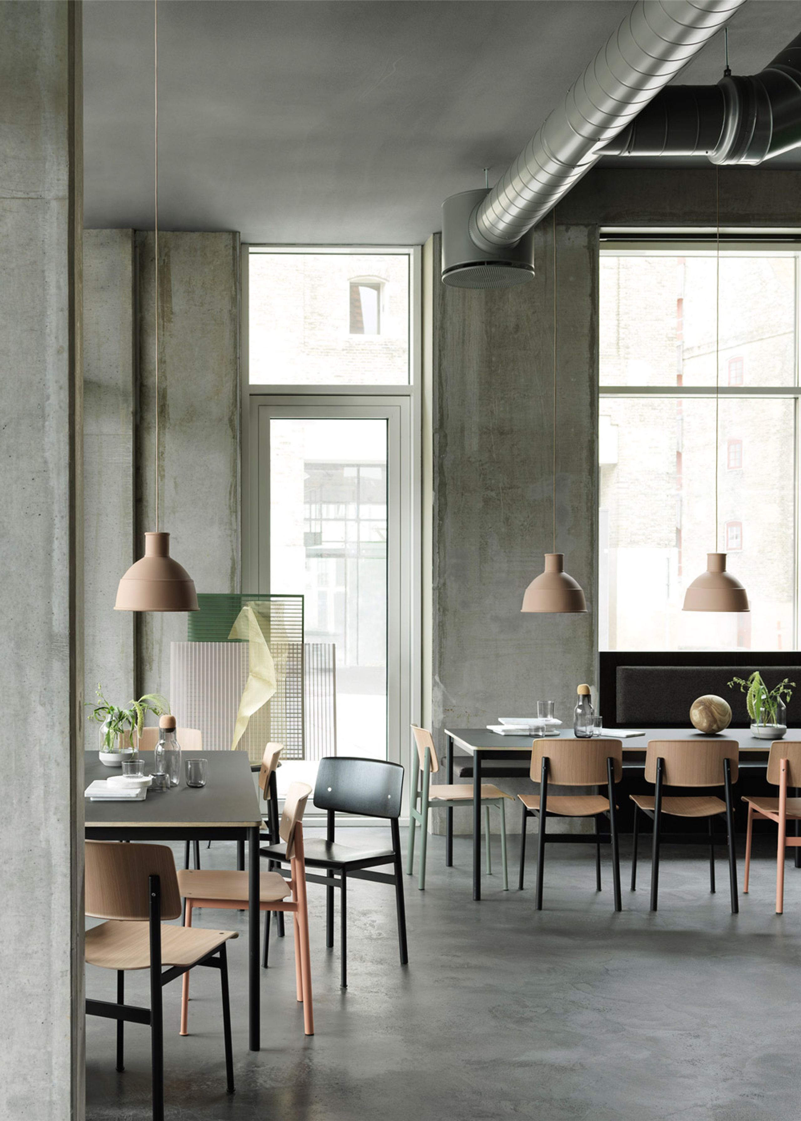 Muuto - Stol - Loft Stolen - Sort