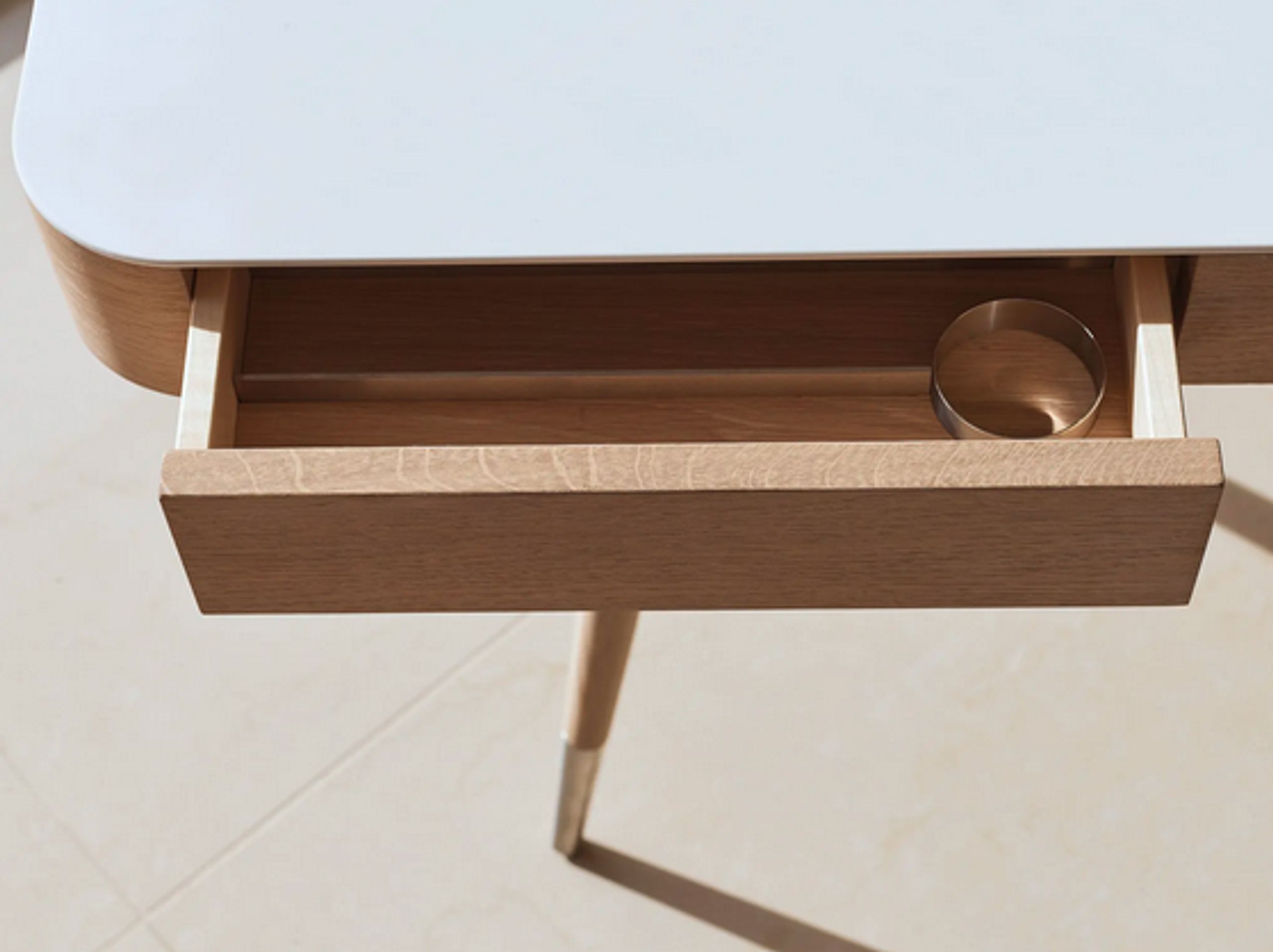 Naver Collection - Pracovný stôl - POINT desk / AK1330 by Nissen & Gehl - Oiled walnut