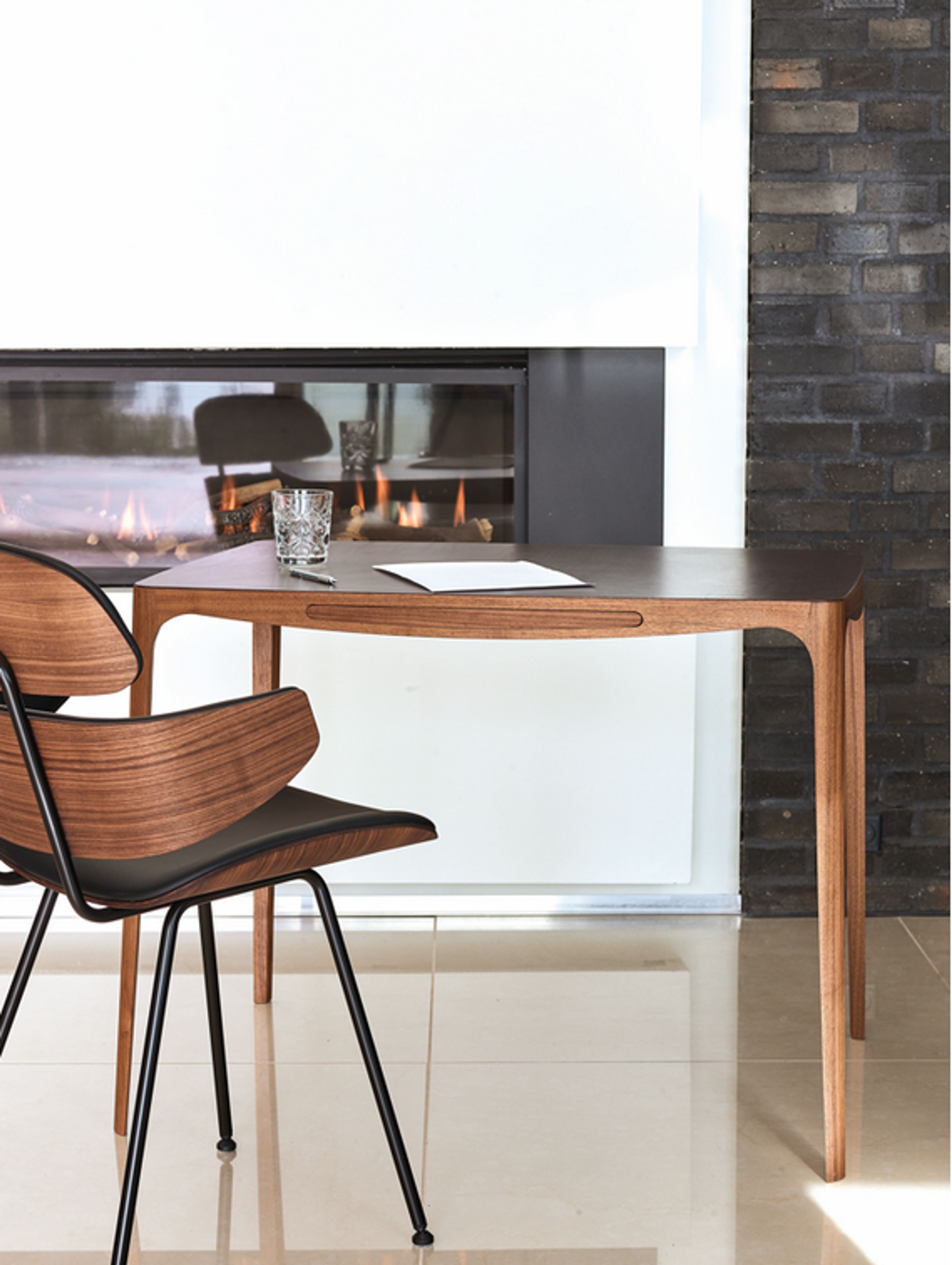 Naver Collection - Bureau - RO desk / AK1310 by Hans Sandgren Jakobsen - Oiled oak / Black leather