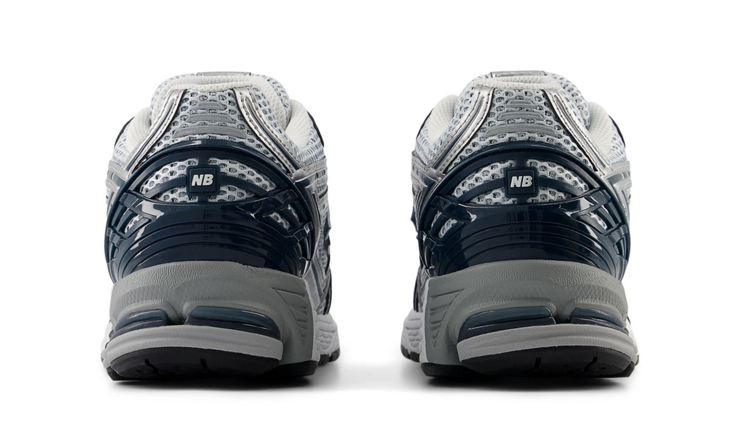 New Balance - Sneakers - M1906RCE - Metallic Silver/Deep Ocean