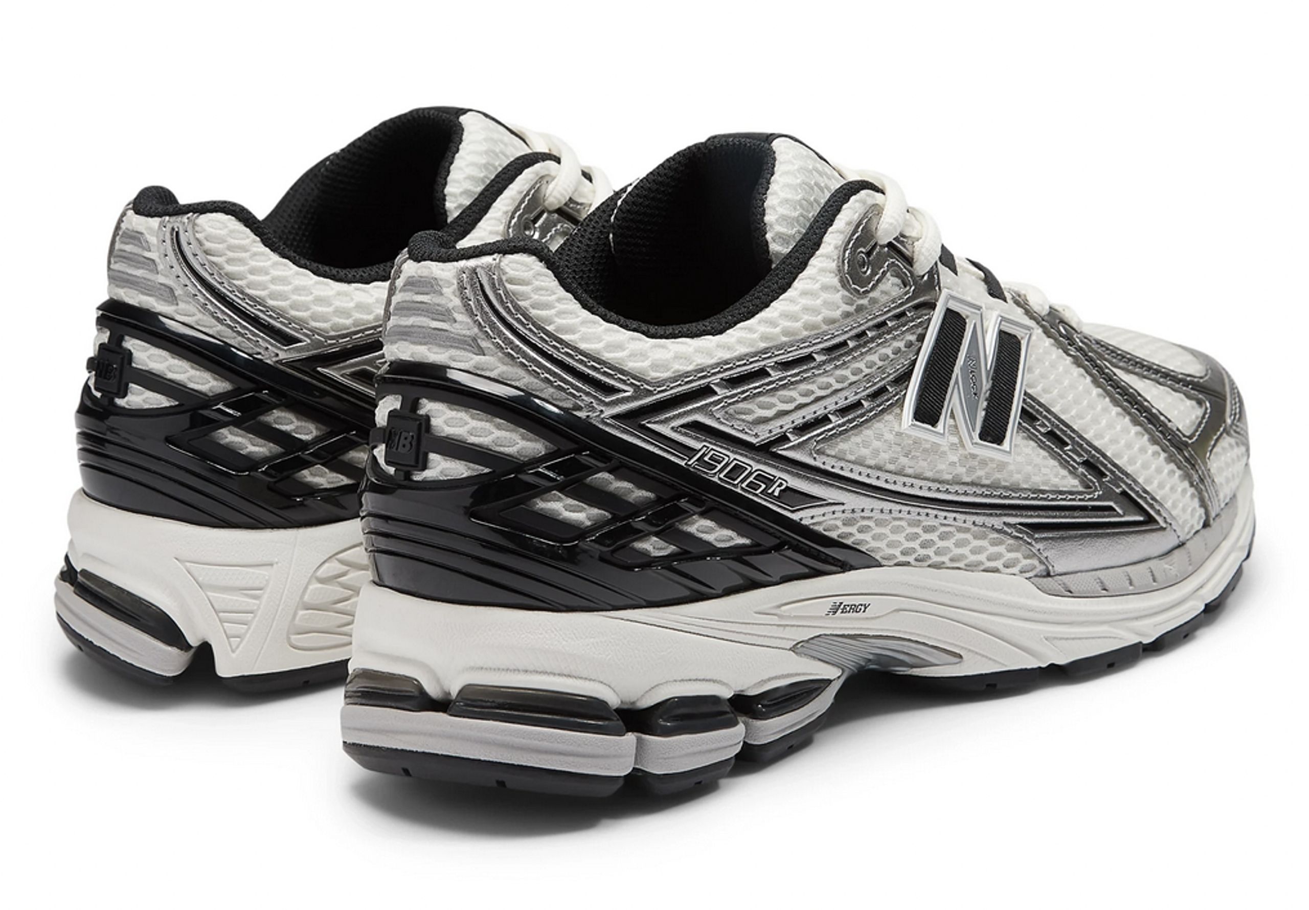 New Balance - Sneakers - M1906RER - Metallic Silver/Black