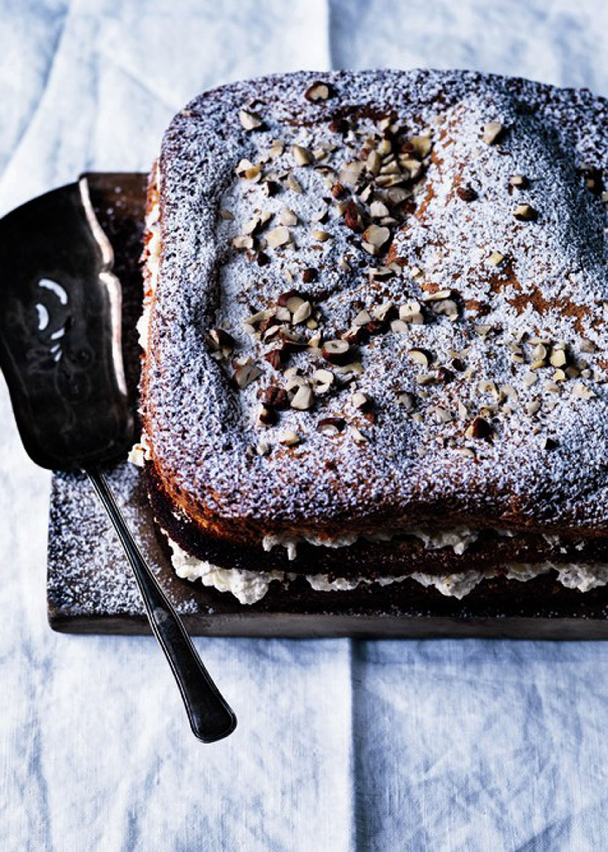 New Mags - Bok - Scandinavian Baking: Loving Baking At Home - Trine Hahneman