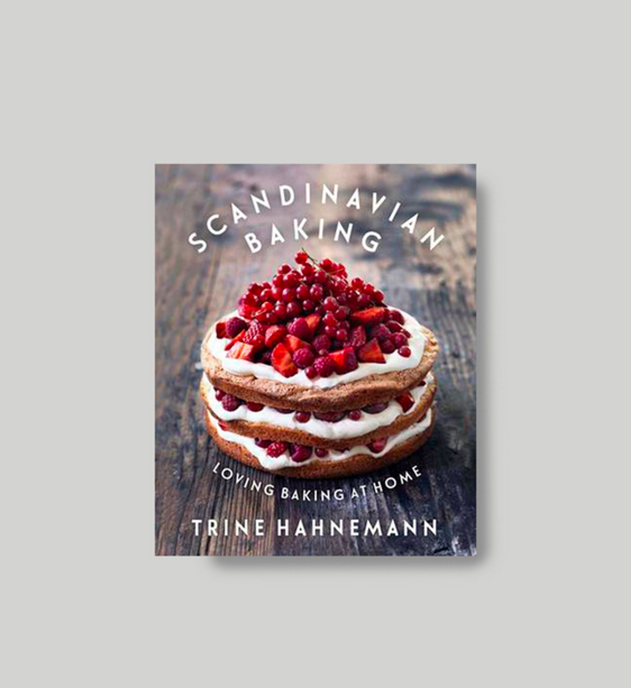 New Mags - Bok - Scandinavian Baking: Loving Baking At Home - Trine Hahneman