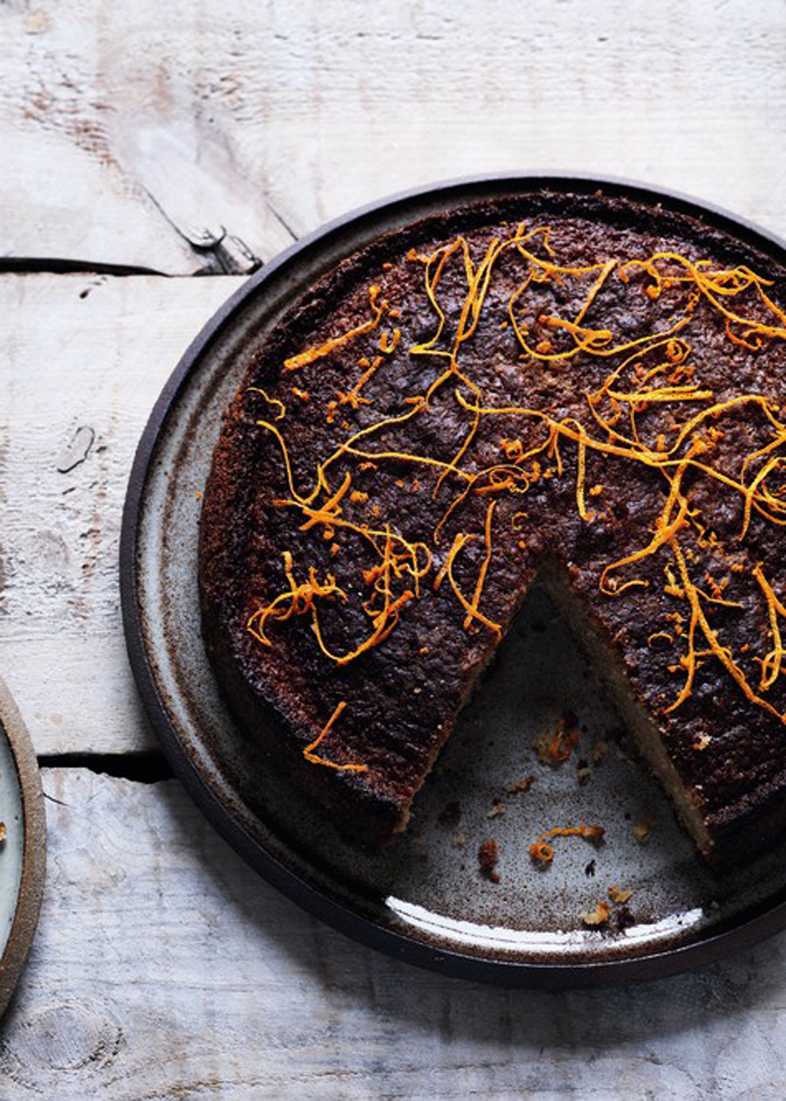 New Mags - Bok - Scandinavian Baking: Loving Baking At Home - Trine Hahneman