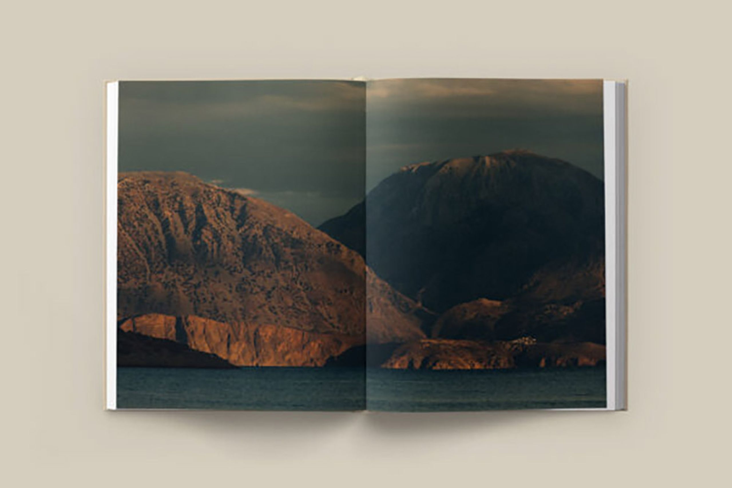 New Mags - Book - The Design Hotels Book - Taste and Place - Design Hotels