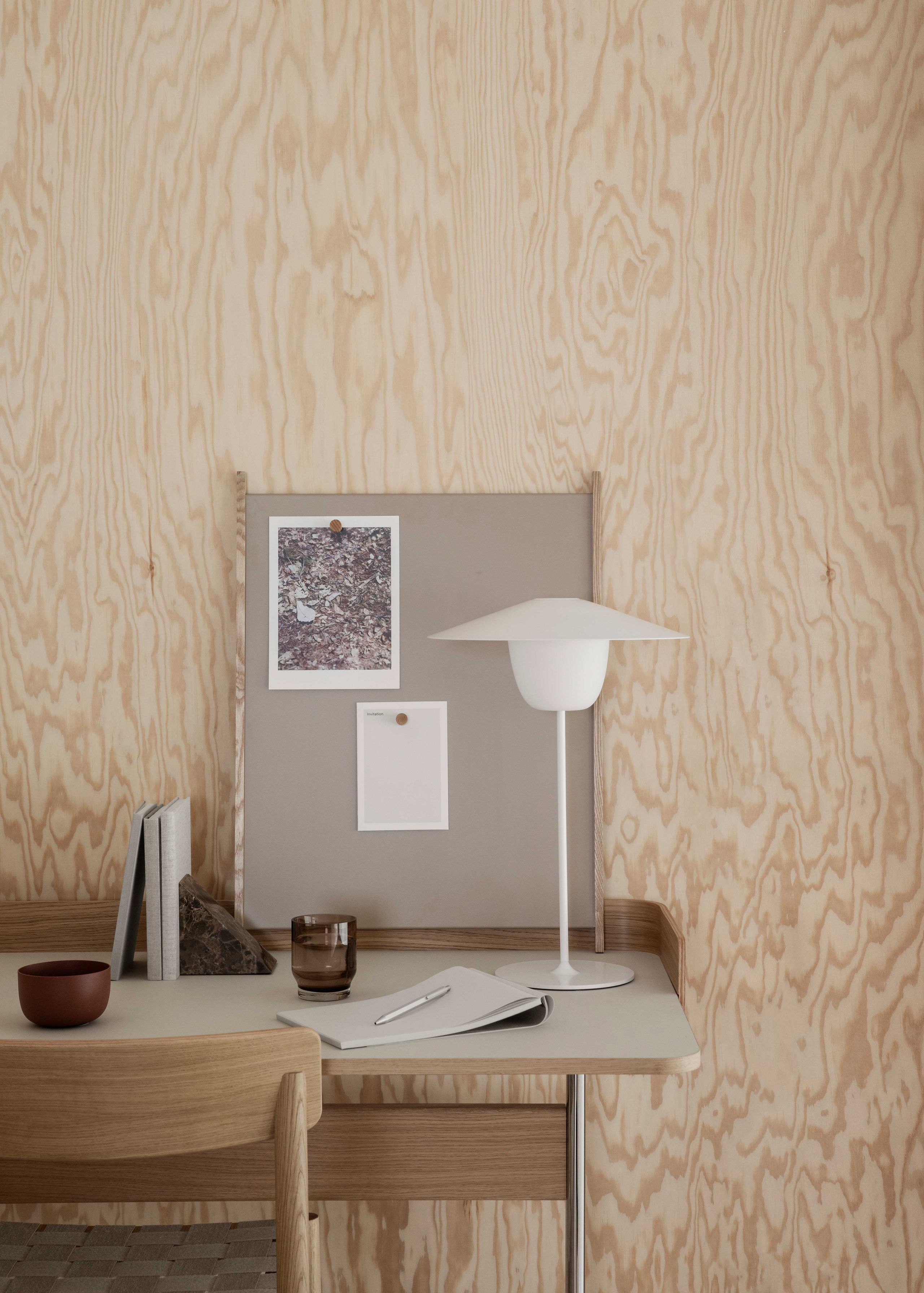 New Mags - Pinnwand - Korea Magnetic Board - Medium - Mourning Dove