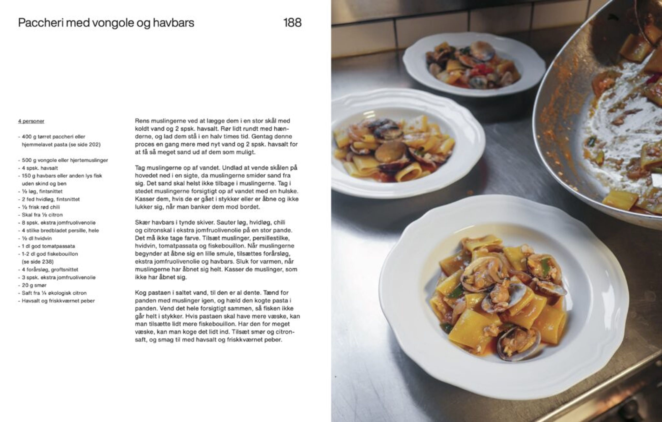 New Mags - Yoga Gordel - Osteria 16 No. 2 - Red