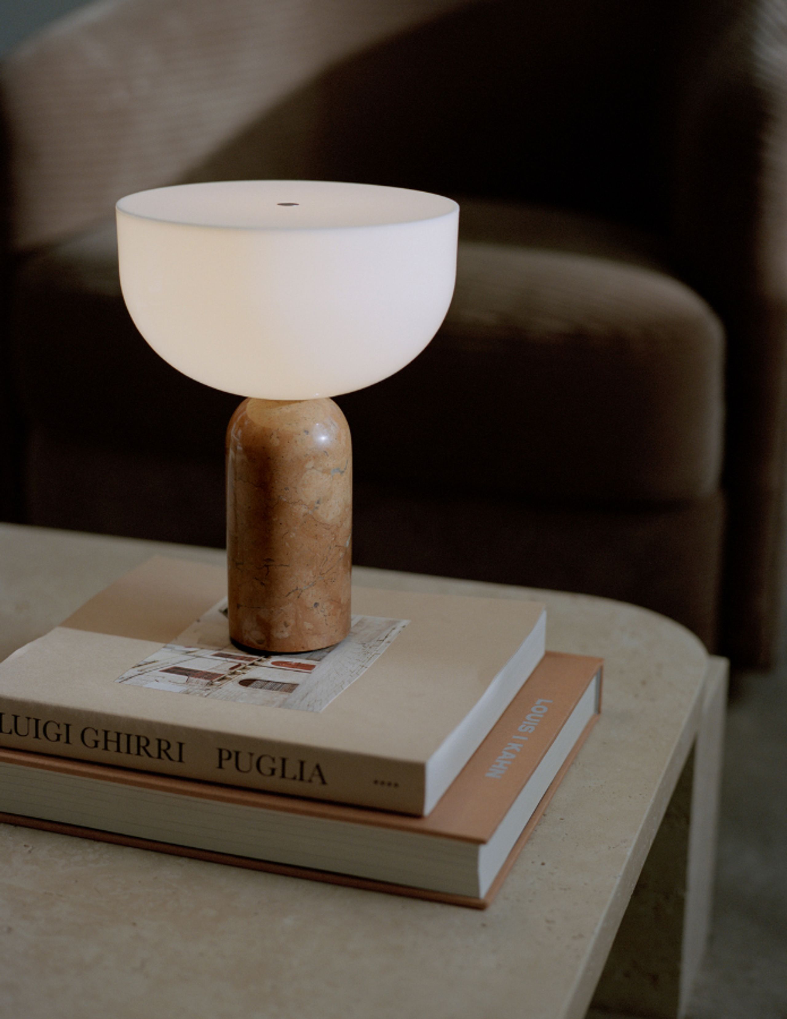 New Works - Lámpara de mesa - Kizu Portable Lamp - Breccia Pernice Marble