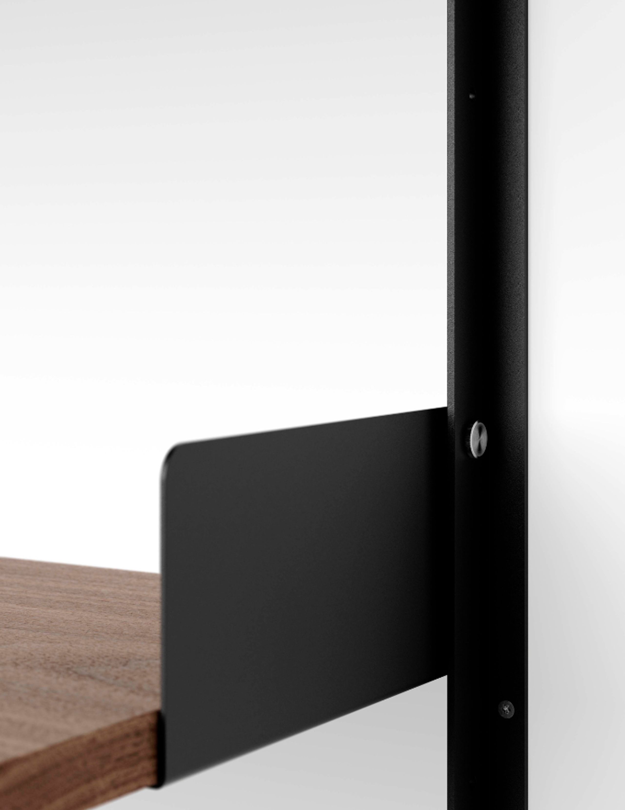 New Works - Estante - NEW WORKS WALL SHELF - 46 - Walnut / Black