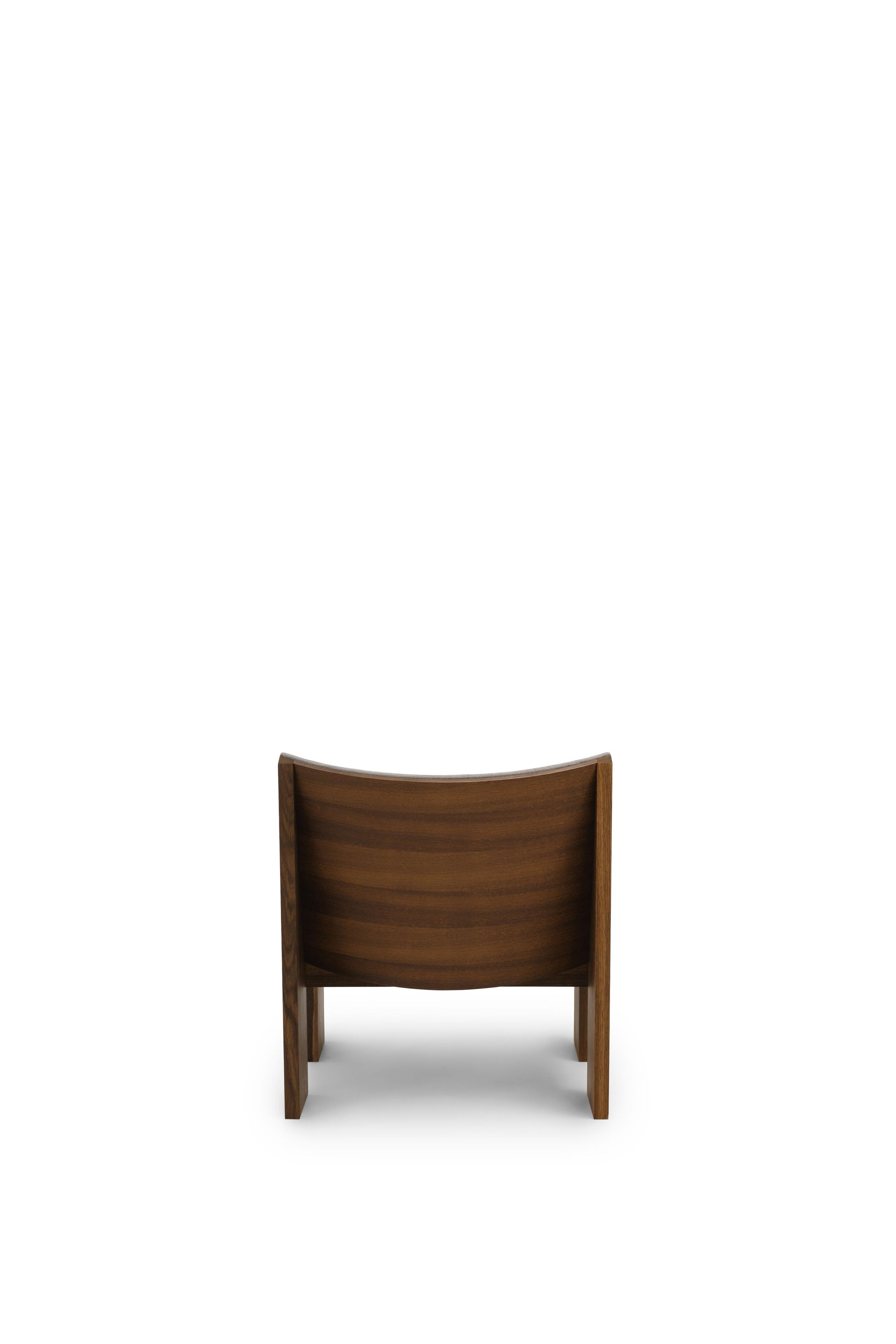New Works - Loungestol - Tenon Lounge Chair - Fumed Oak, Ruskin 033