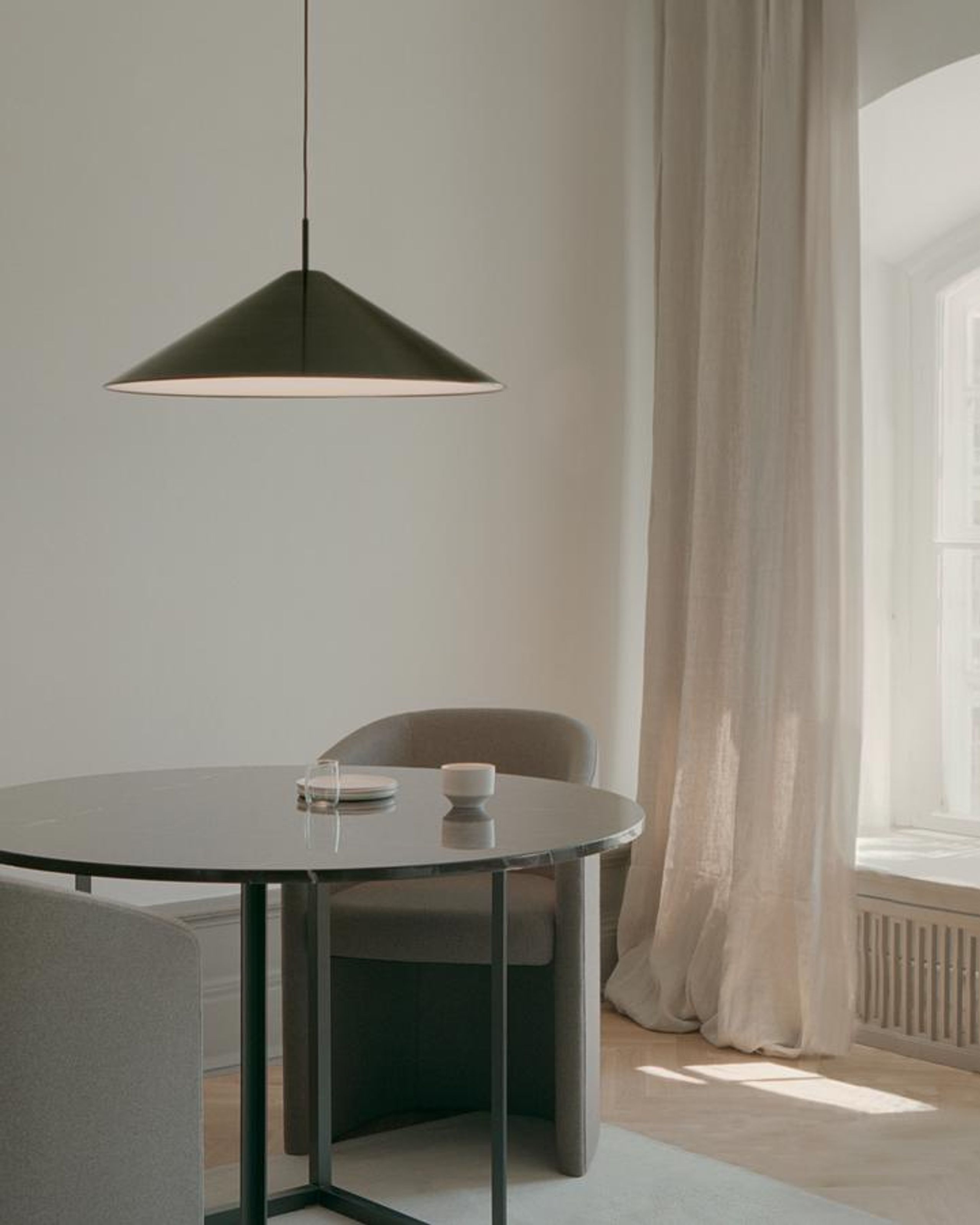 New Works - Pendant lamp - Brolly Pendant Lamp - Ø90, Black Anodised Aluminium, EU/AU/UK