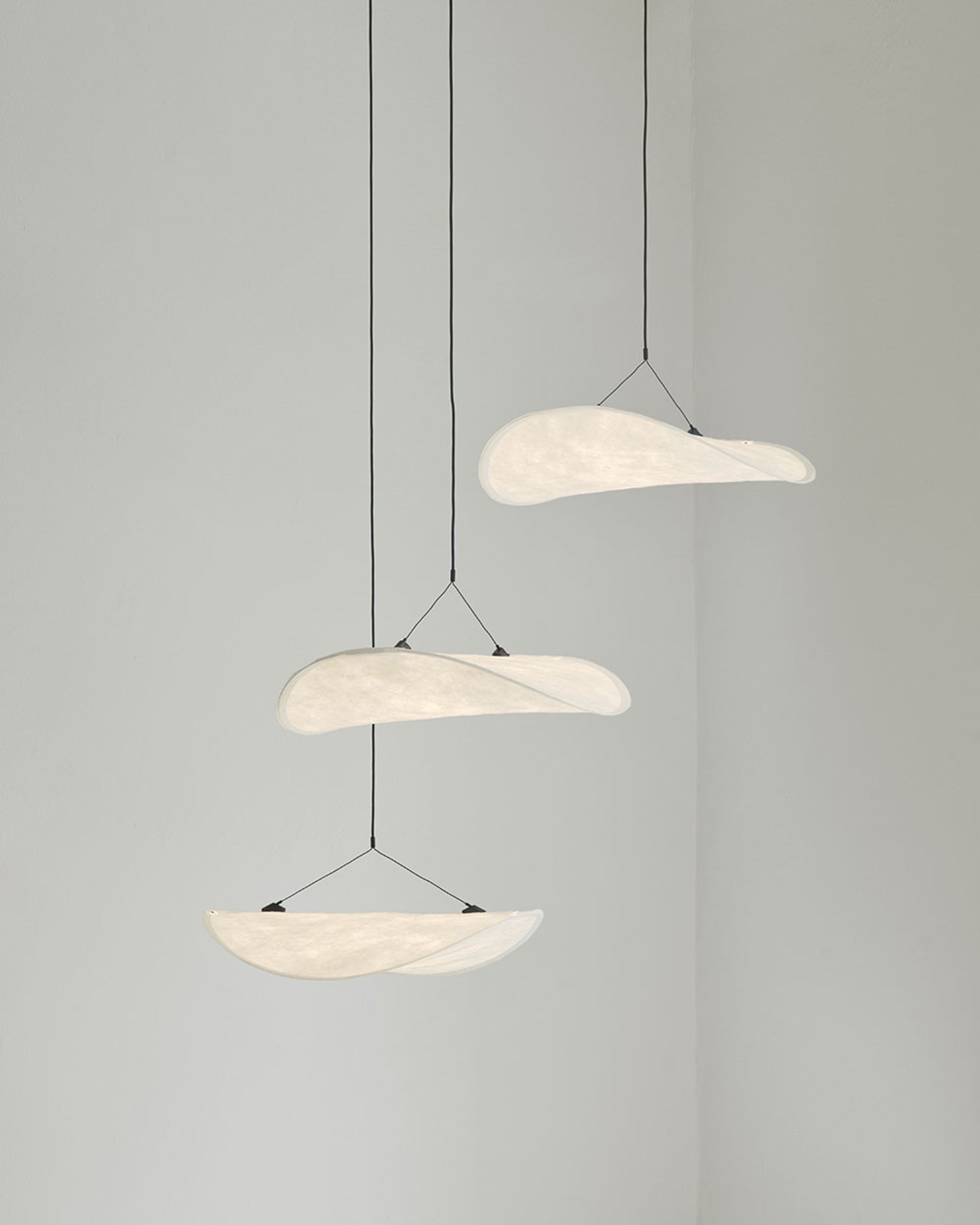 New Works - Pendant Lamp - Tense Chandelier - White