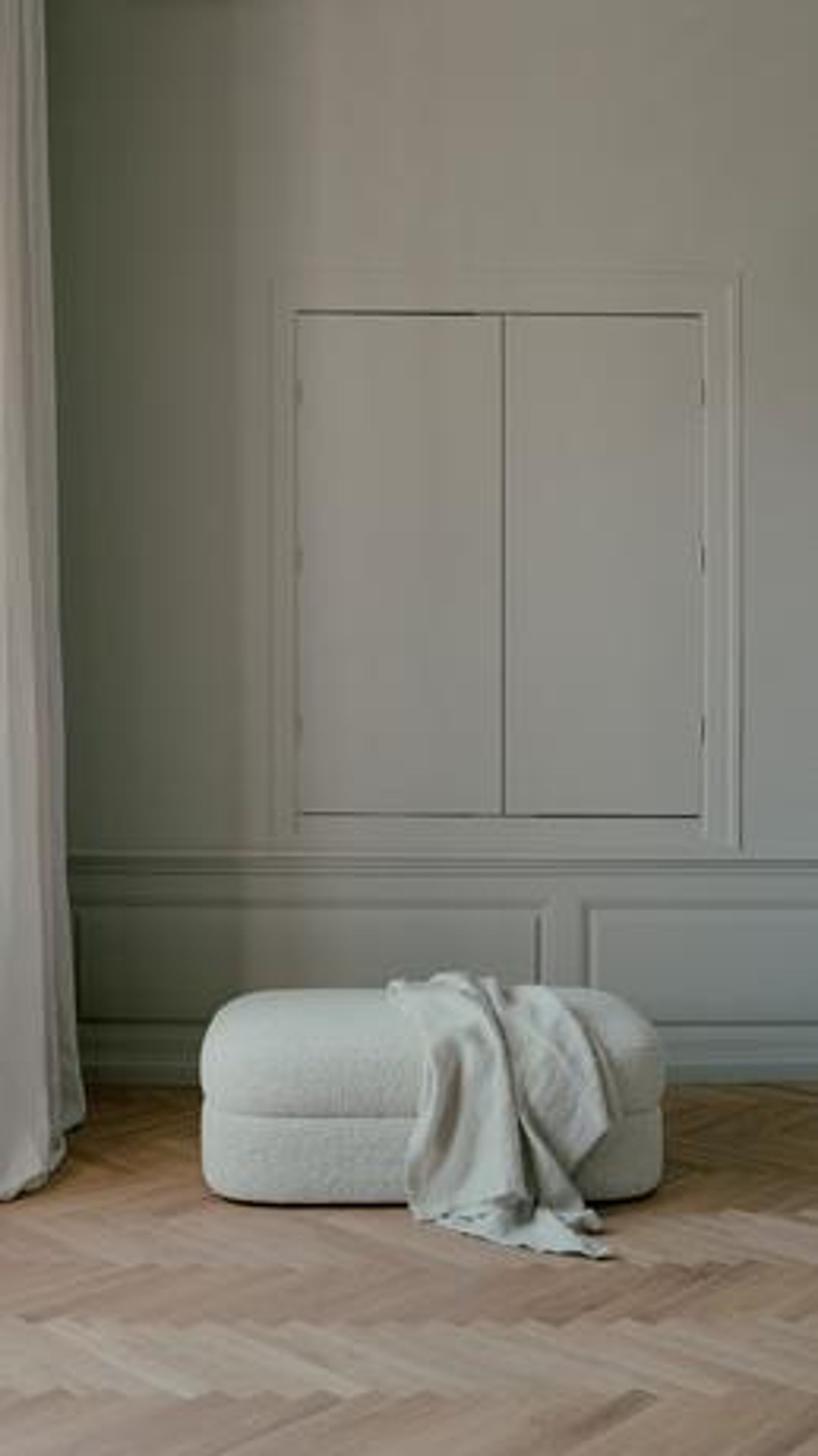 New Works - Puff - Covent Pouf Small - Barnum 024 - Lana