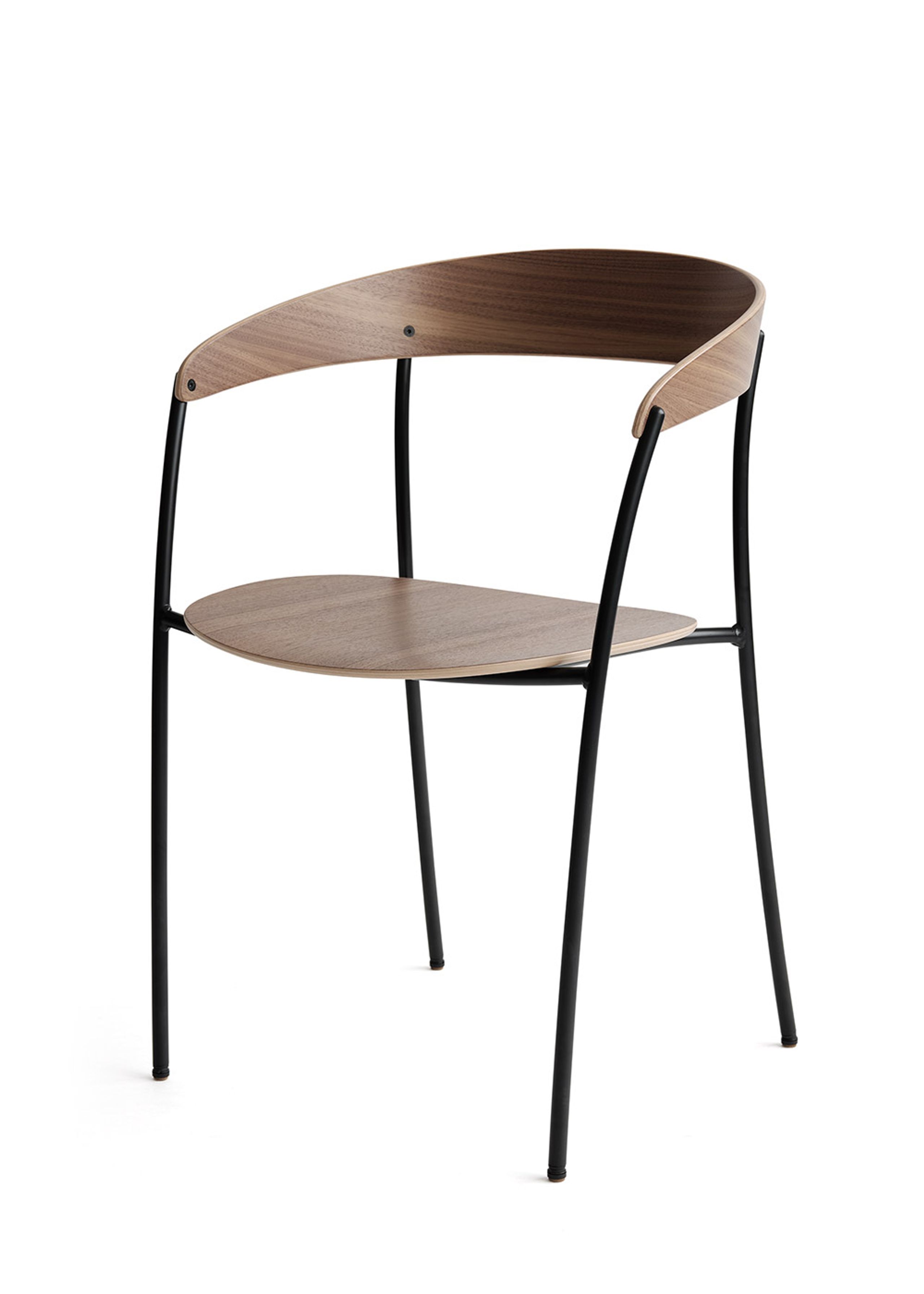 New Works - Spisebordsstol - Missing Armchair - Lacquered Walnut