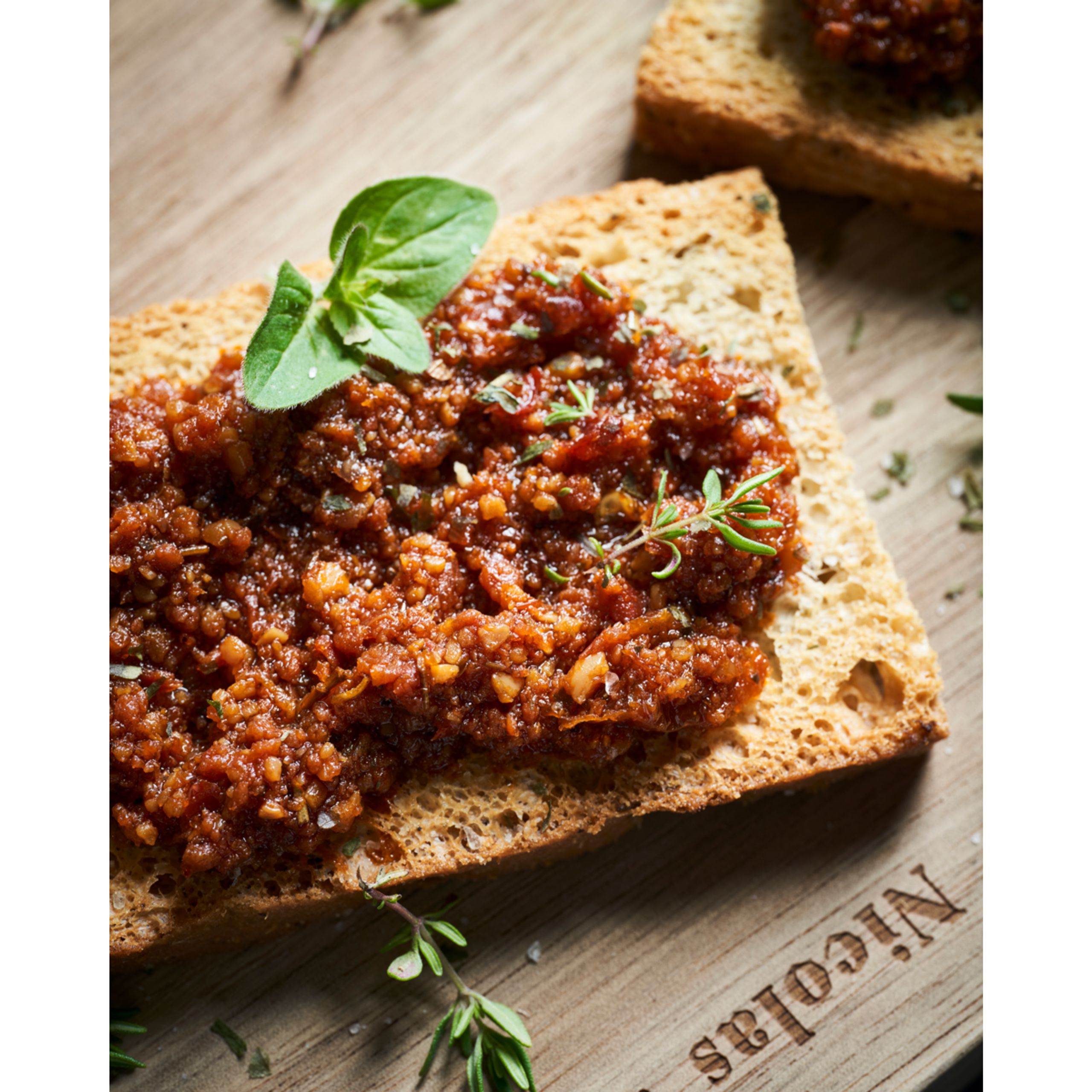 Nicolas Vahé - Isbitar - Pesto, Arrabbiata - Pesto, Arrabbiata