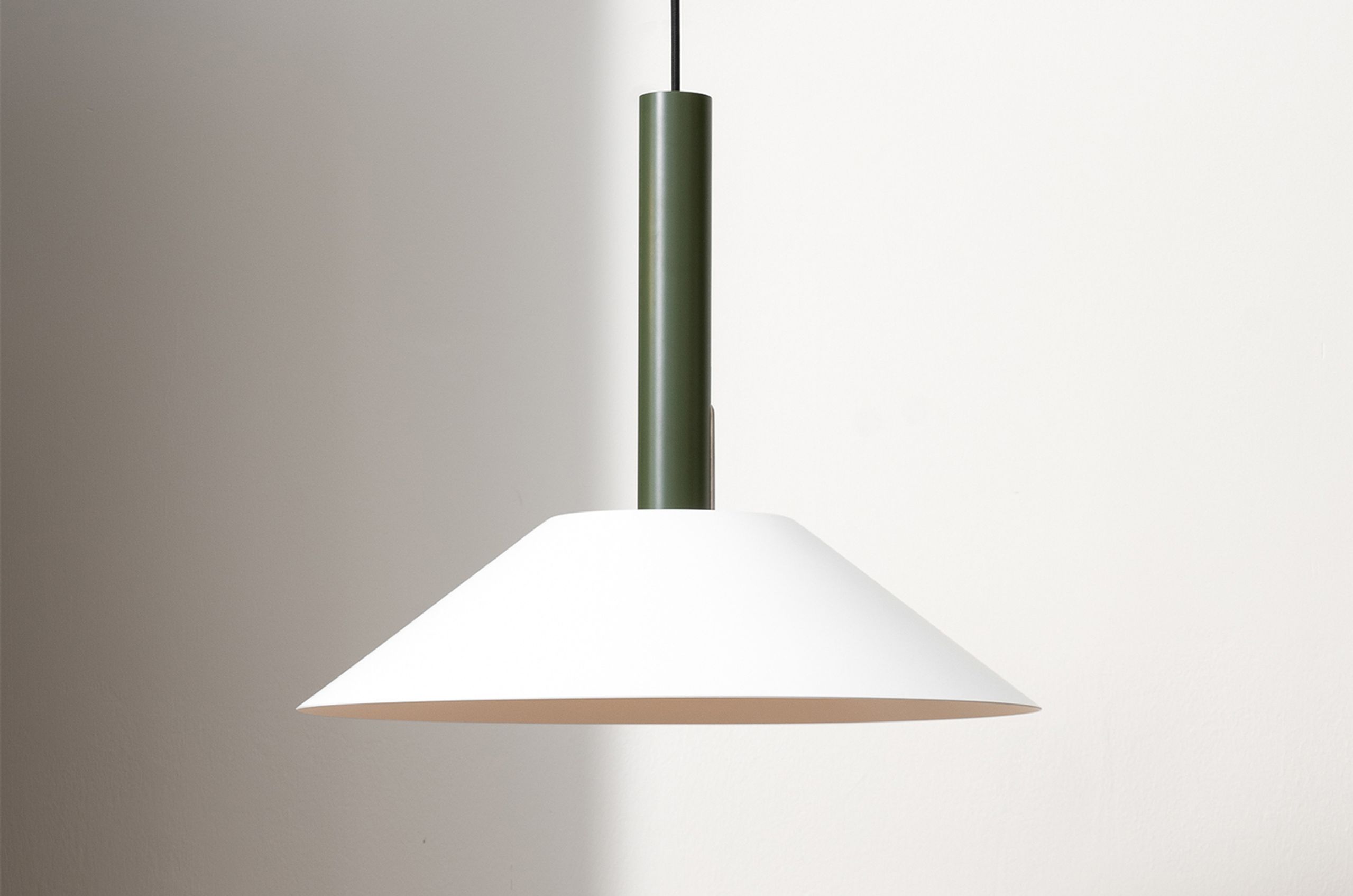 NINE - - Hook - Pendant Small - Green