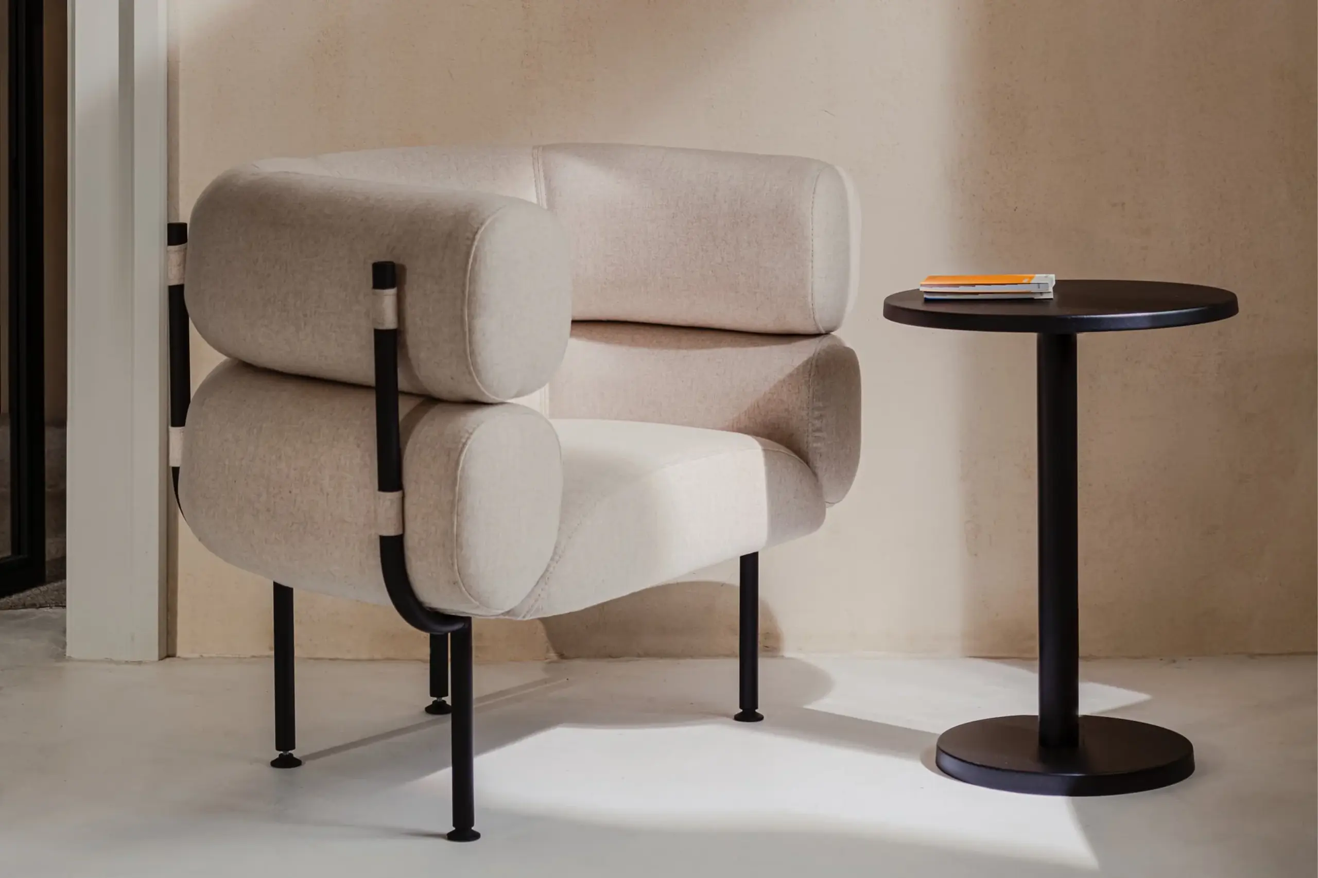 noo.ma - Chaise lounge - Ubi Armchair - Classic Beige Wool