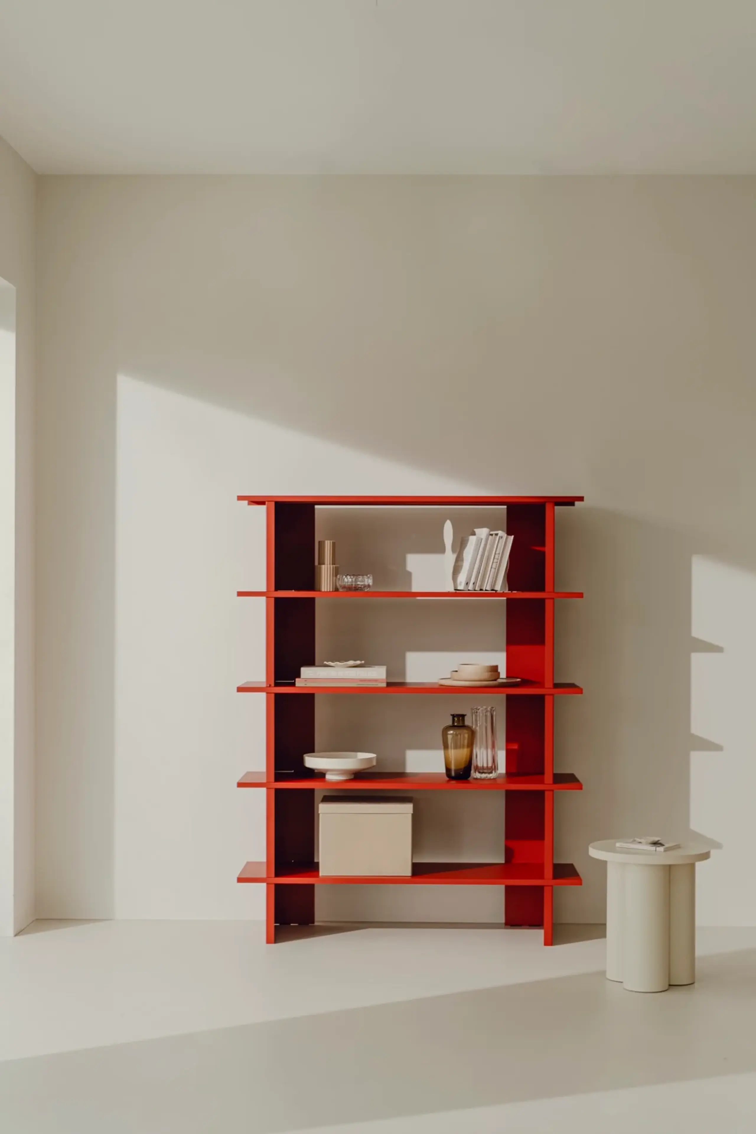 noo.ma - Memory Box - Hes Bookcase - Tomato Red