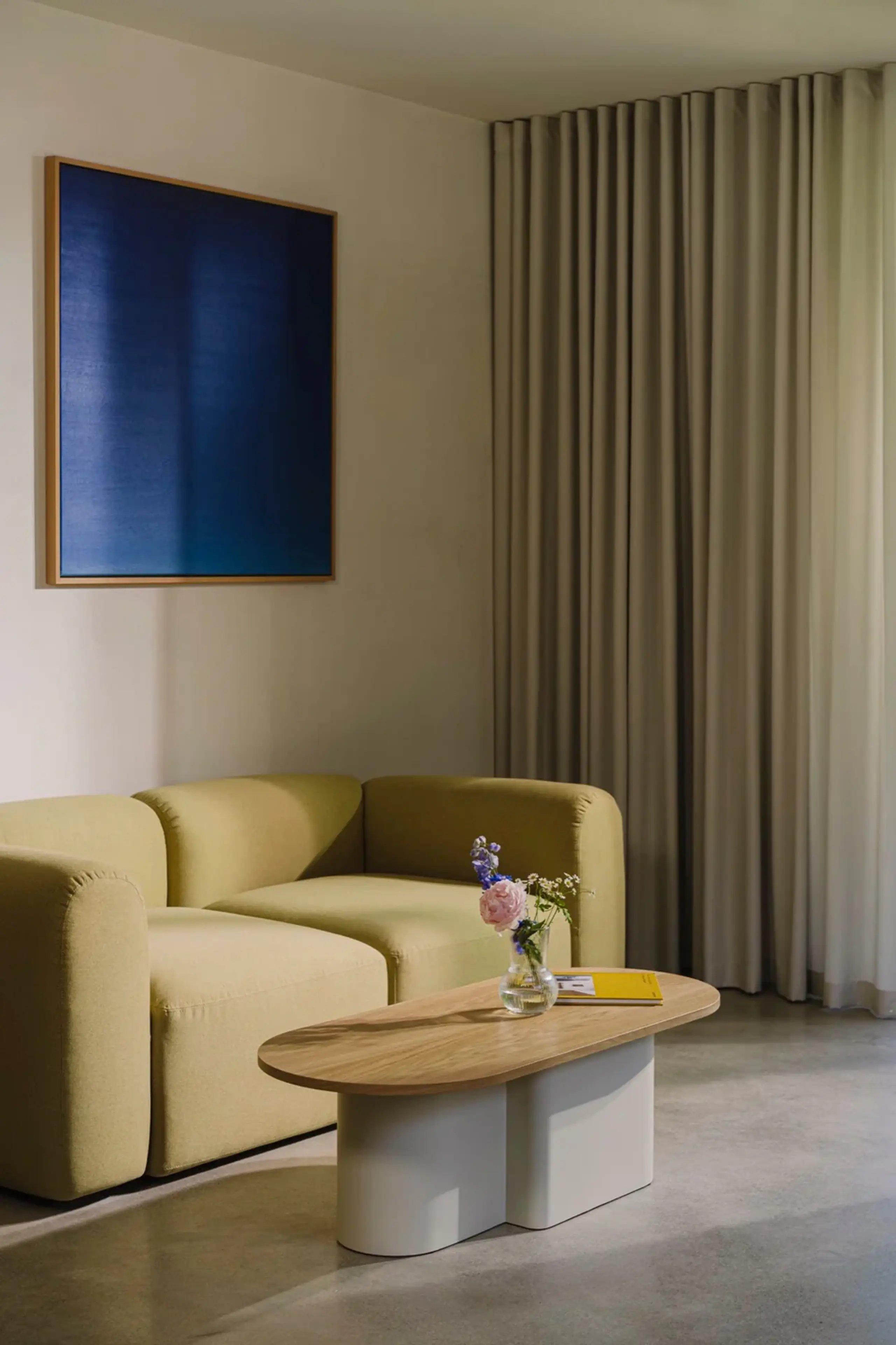 noo.ma - Juego de memoria - Flom Sofa 2-seater - Yellow Pear