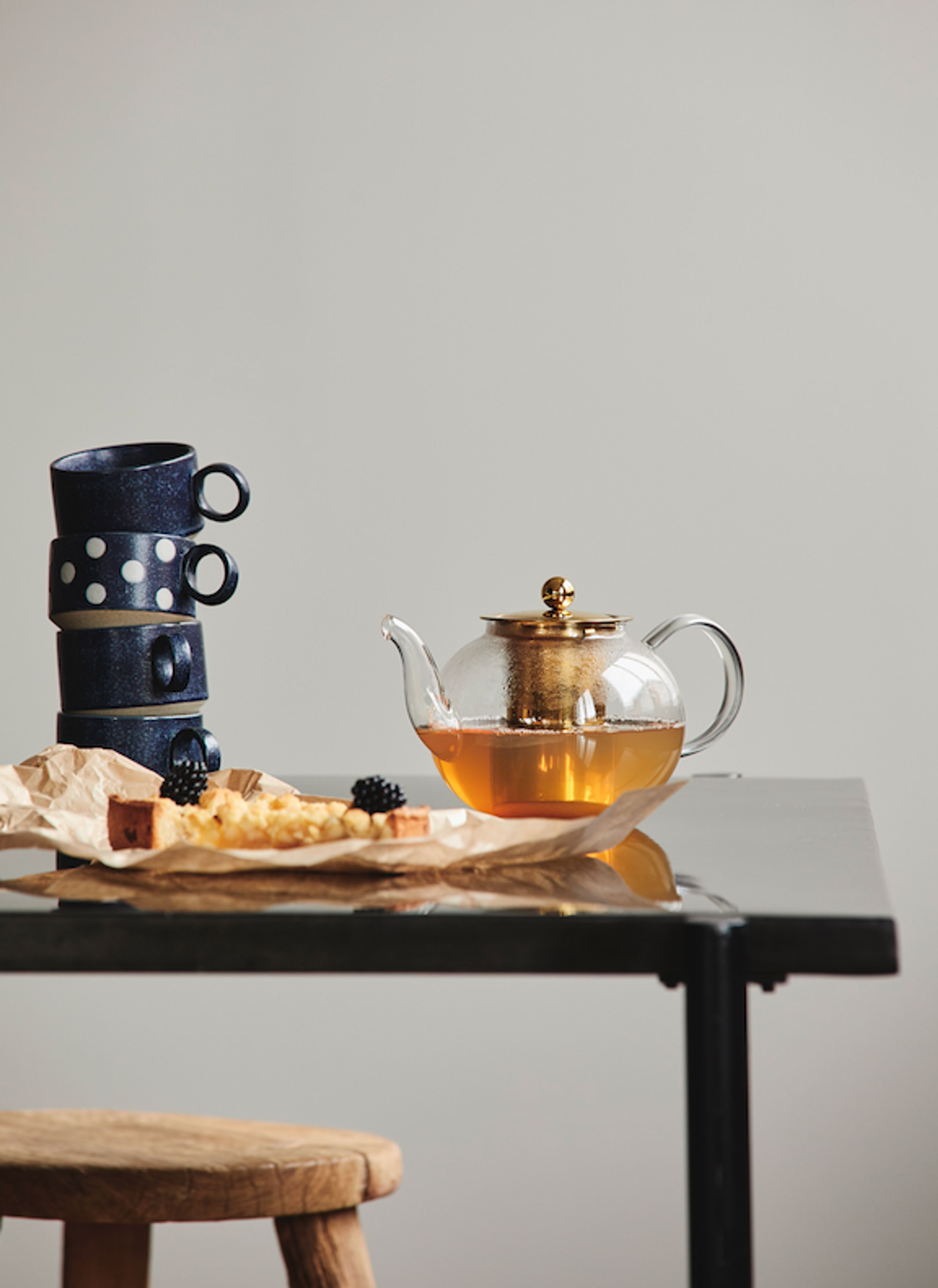 Nordal - Frame - GRAINY Tea Cups - Dark blue dots
