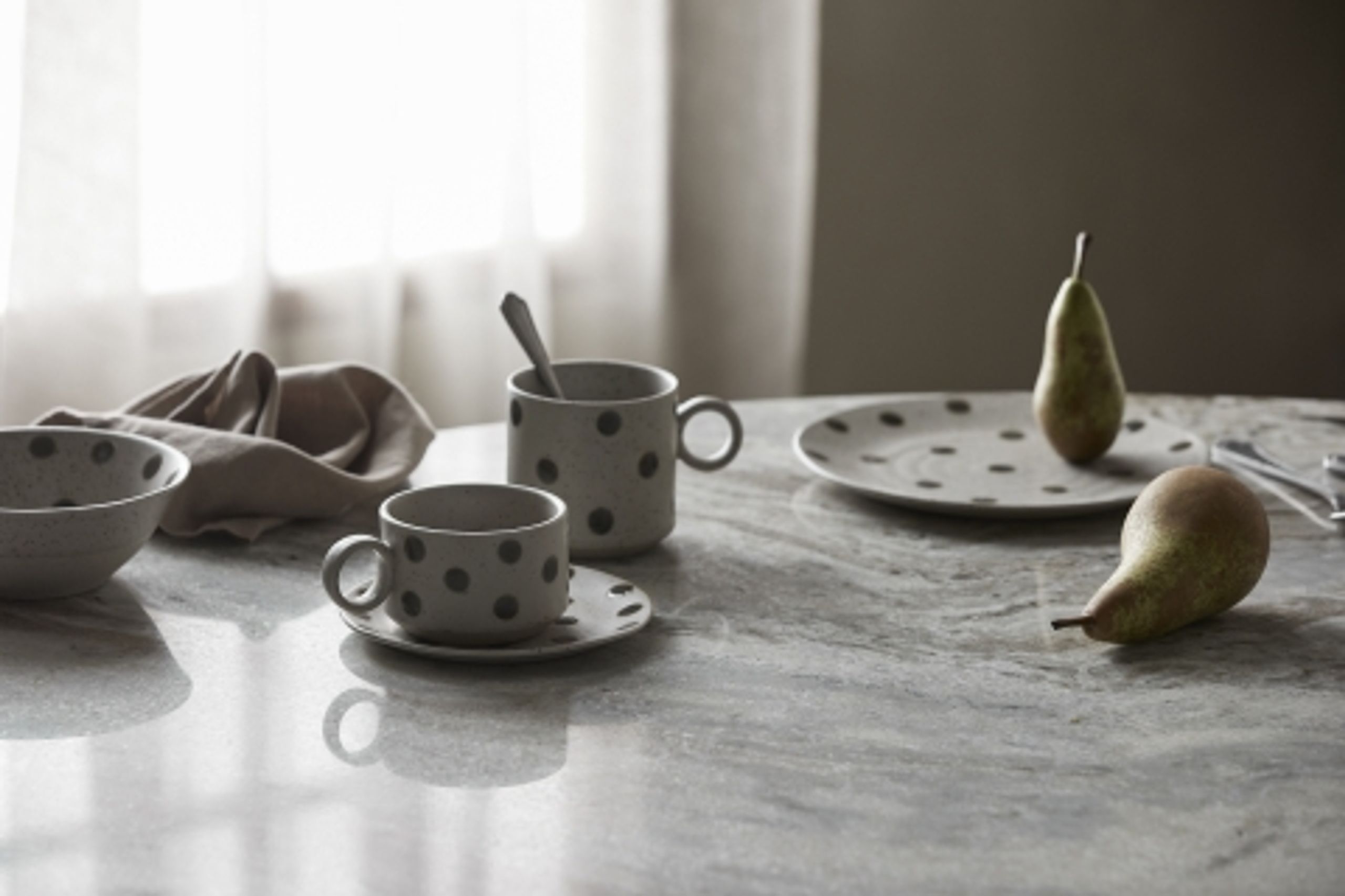 Nordal - Frame - GRAINY Tea Cups - Green dots