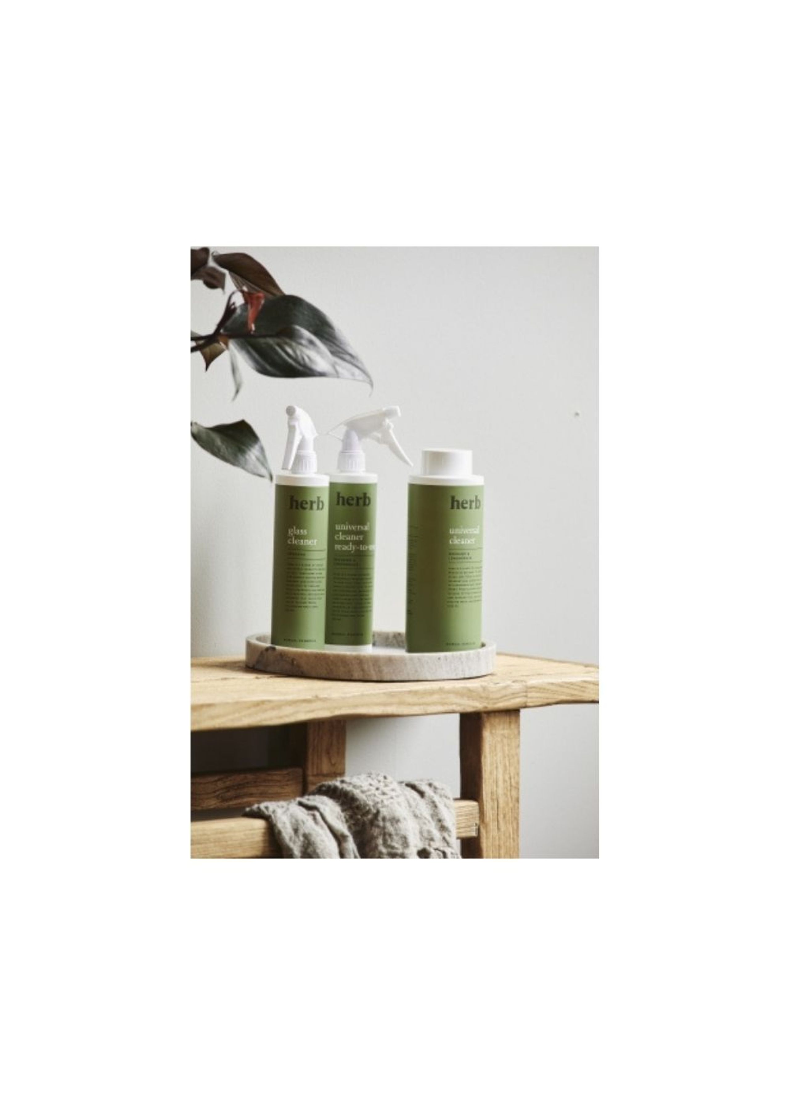 Nordal - Universal cleaning - HERB universal cleaner - White/Green