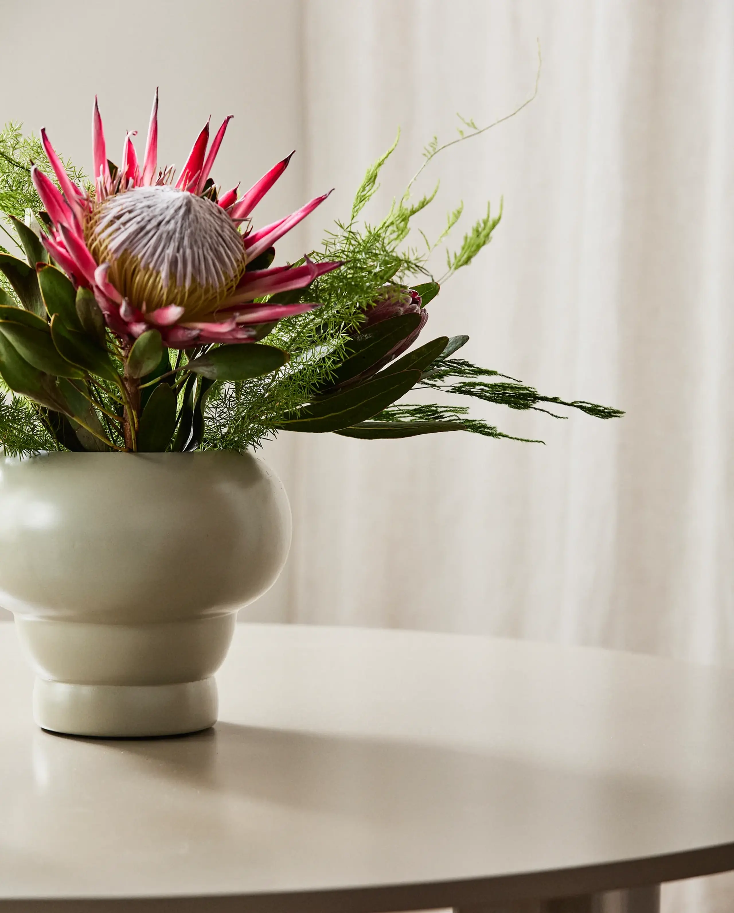 Nordal - Květináč - Aves Flowerpot - Grey