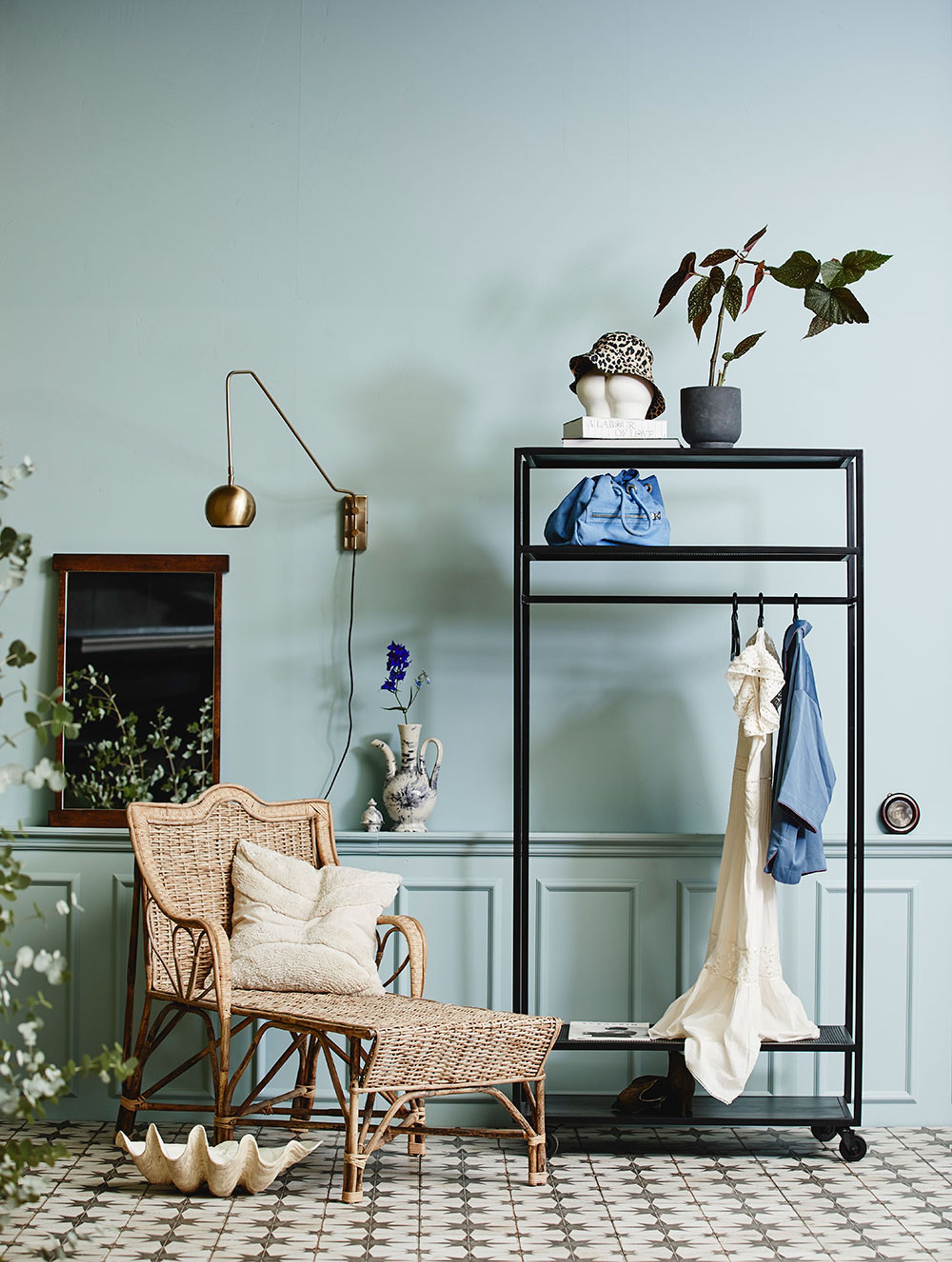 Nordal - Wall Lamp - ATHENE wall lamp - Golden