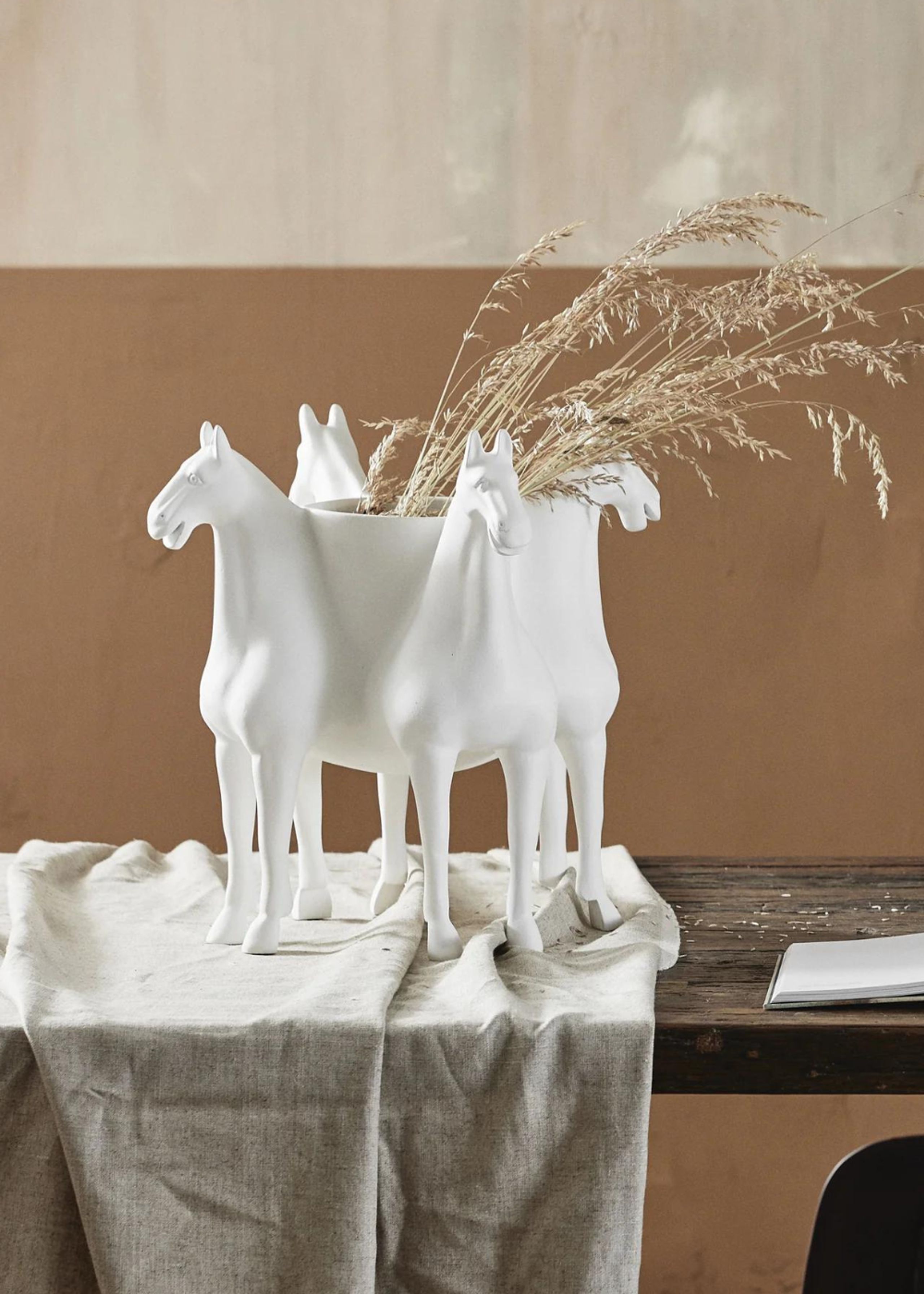 Nordal - Vaas - Roxa - White