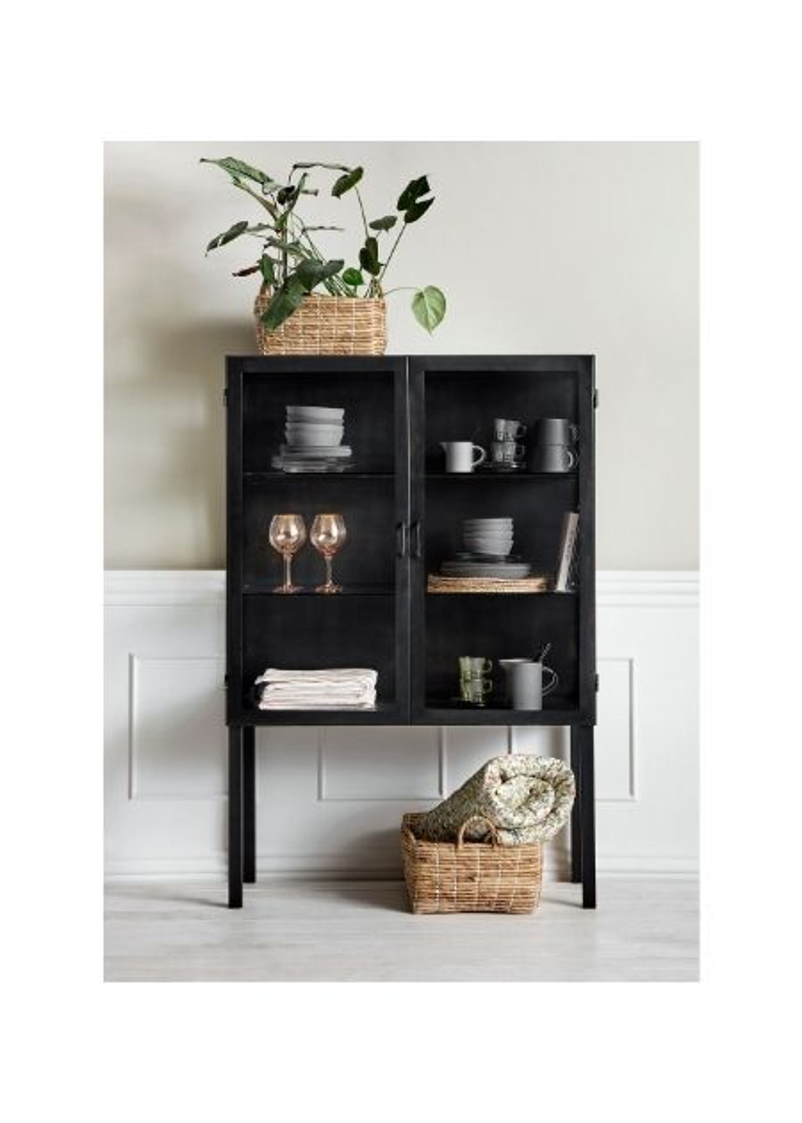 Nordal - Vitrine - GRADE display cabinet - Black