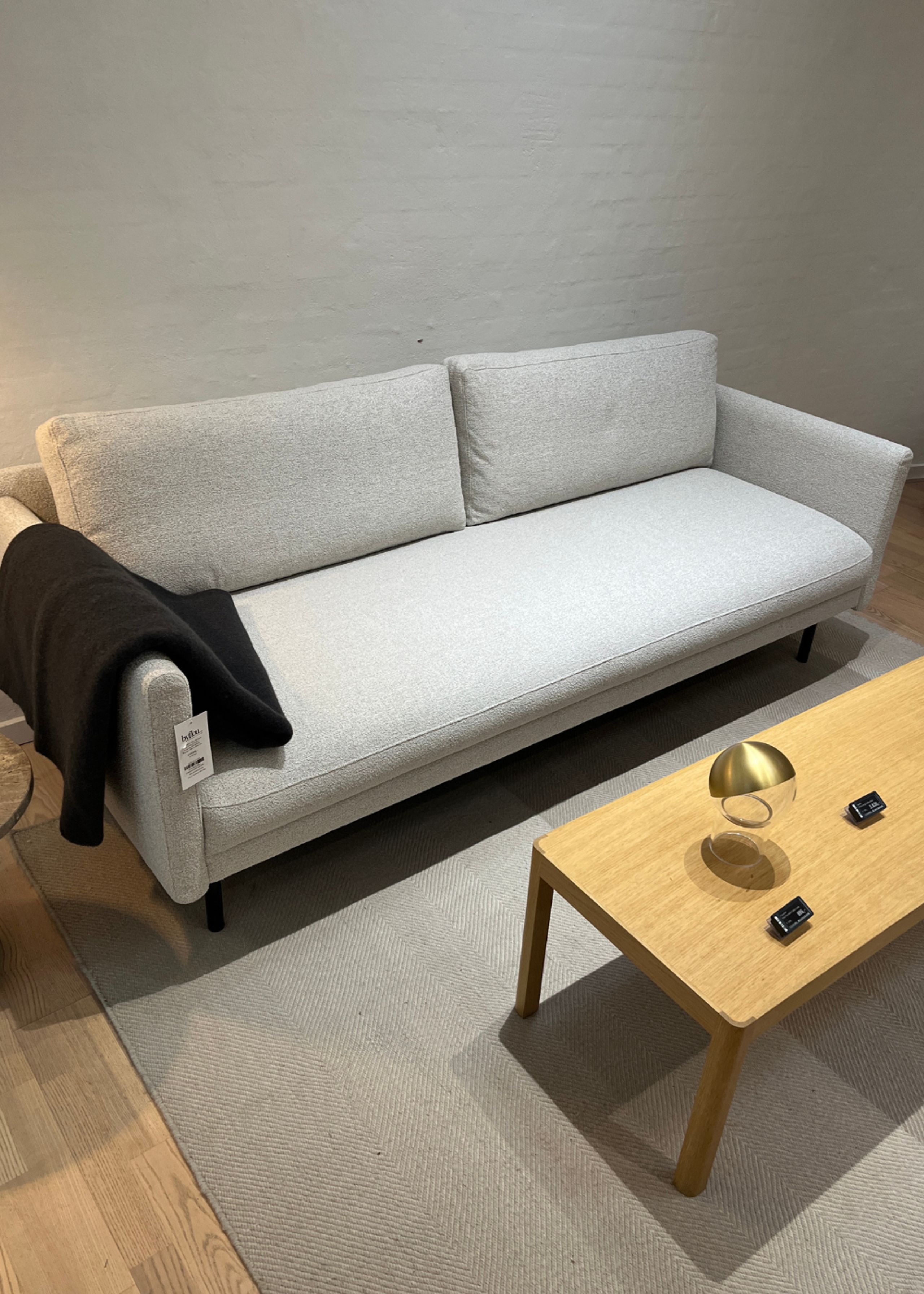 Normann Copenhagen - 3 Personers Sofa - Rar Sofa 3 Seater - Venezia Off-White - Udstillingsmodel