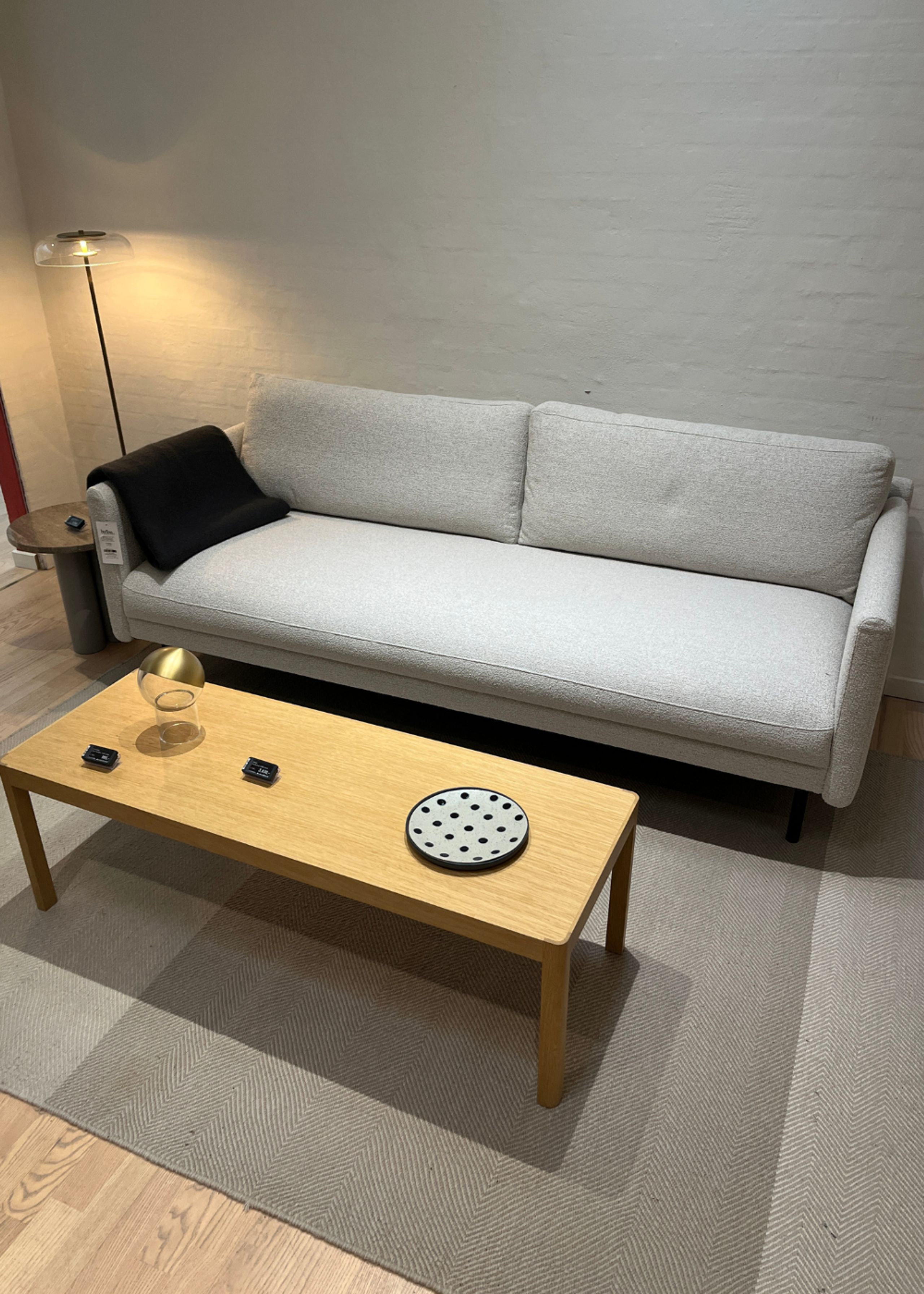 Normann Copenhagen - 3 Personers Sofa - Rar Sofa 3 Seater - Venezia Off-White - Udstillingsmodel