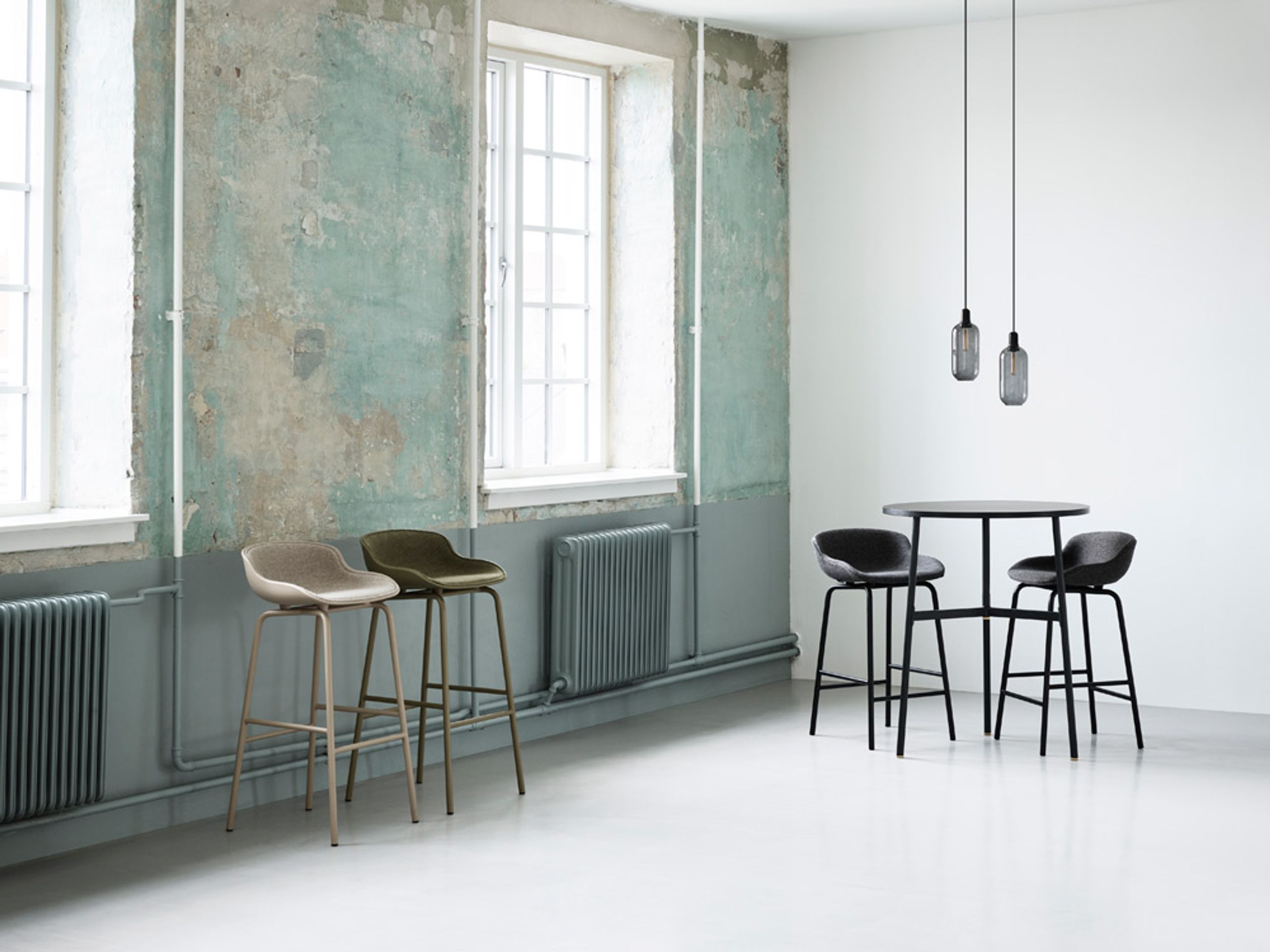 Normann Copenhagen - Bar stool - Hyg Barstool / 65 cm / 75 cm / by Simon Legald - Sand