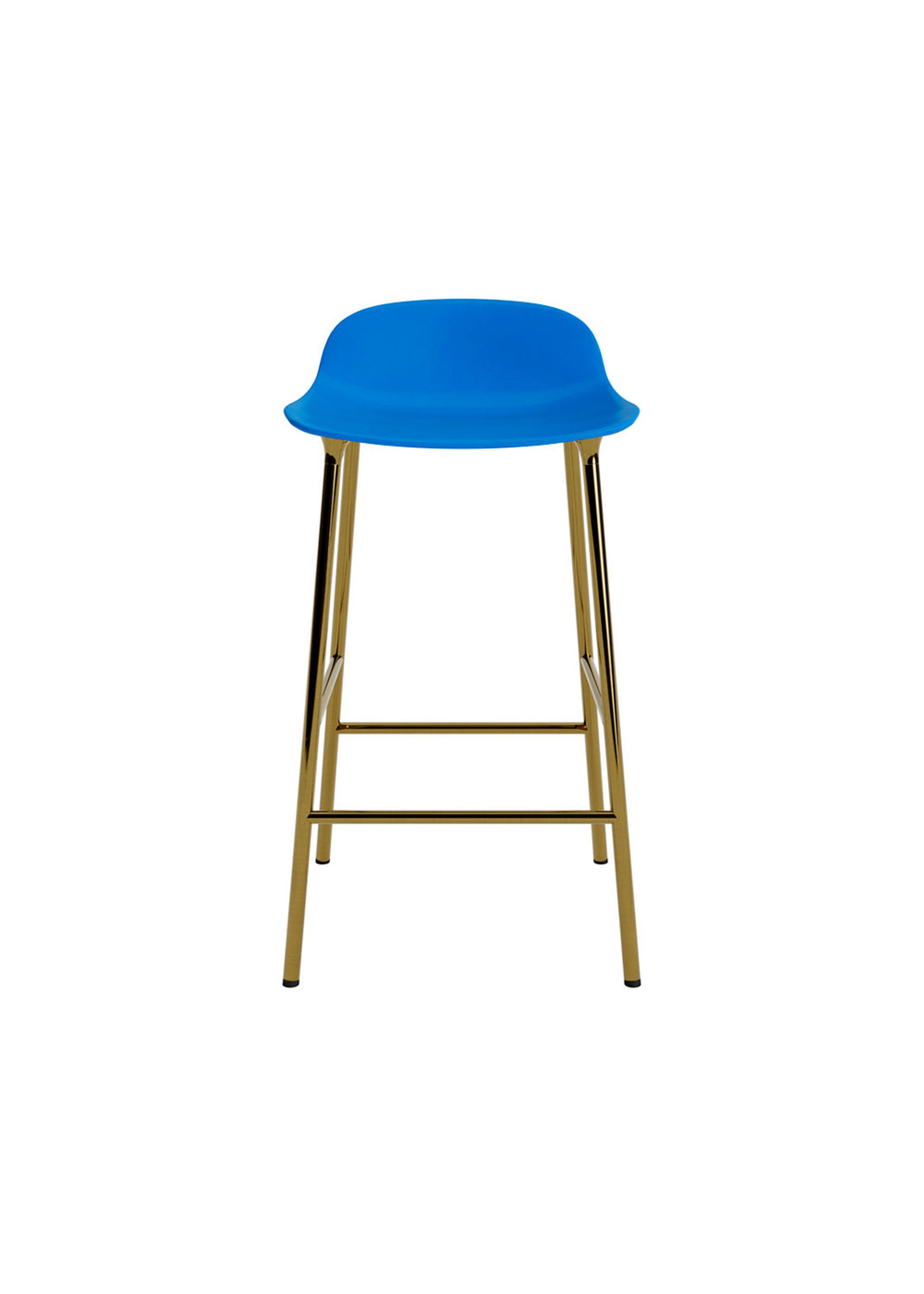 Normann Copenhagen - Barová stolička - Form Barstool 65 cm Steel - Bright Blue / Brass