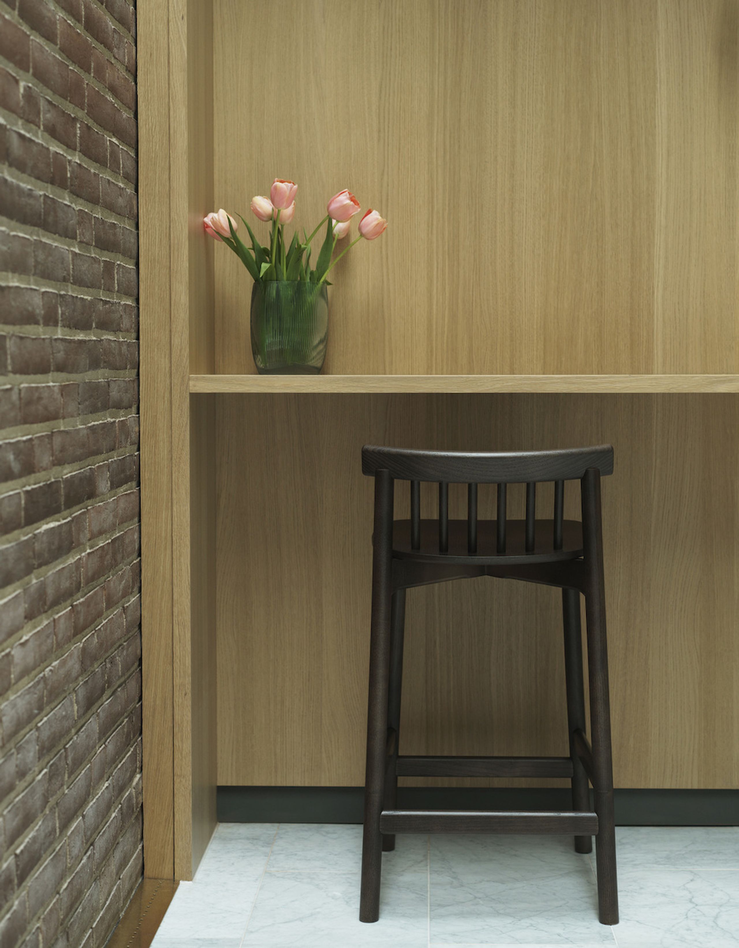 Normann Copenhagen - Barhocker - Pind Barstool 65 Cm - Brown Stained Ash