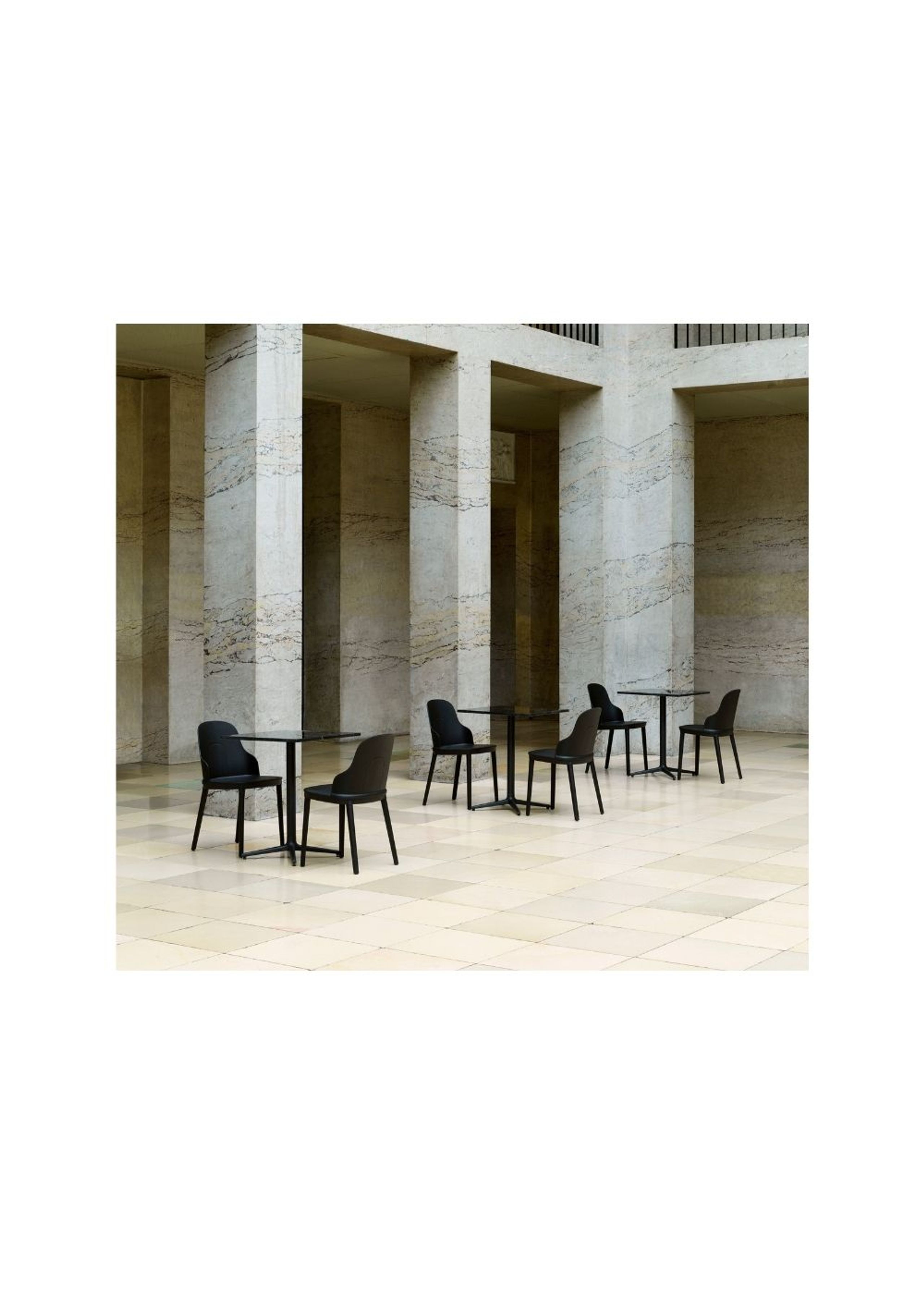 Normann Copenhagen - Bord - Allez Bord 60x60 - Oak - Egetræ