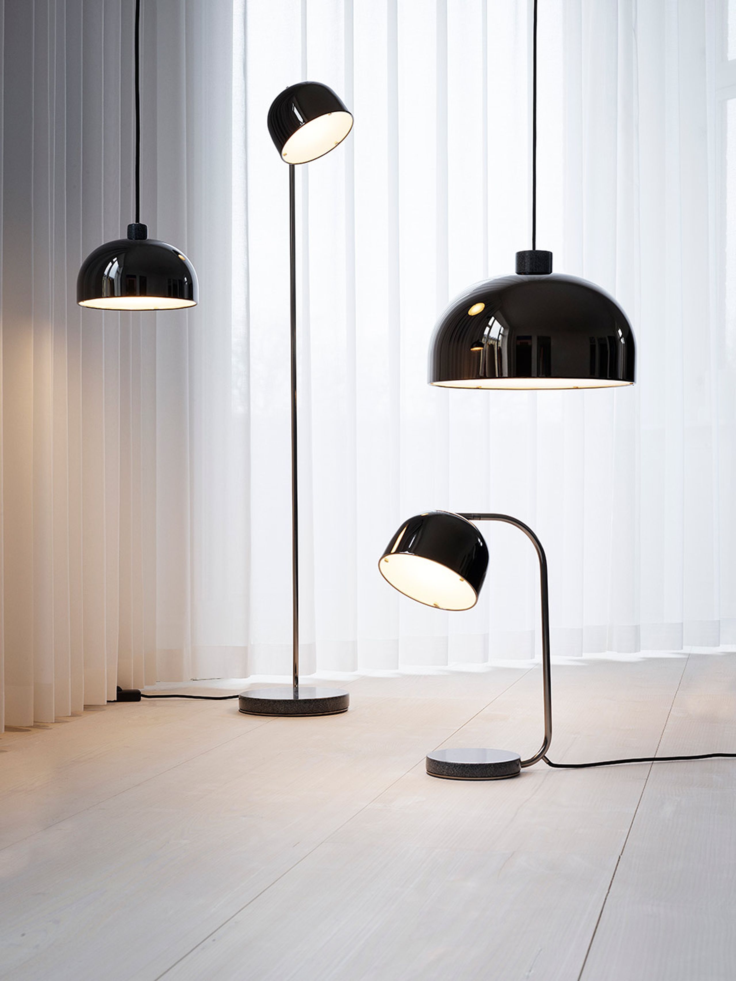 Normann Copenhagen - Table Lamp - Grant Table Lamp - Black