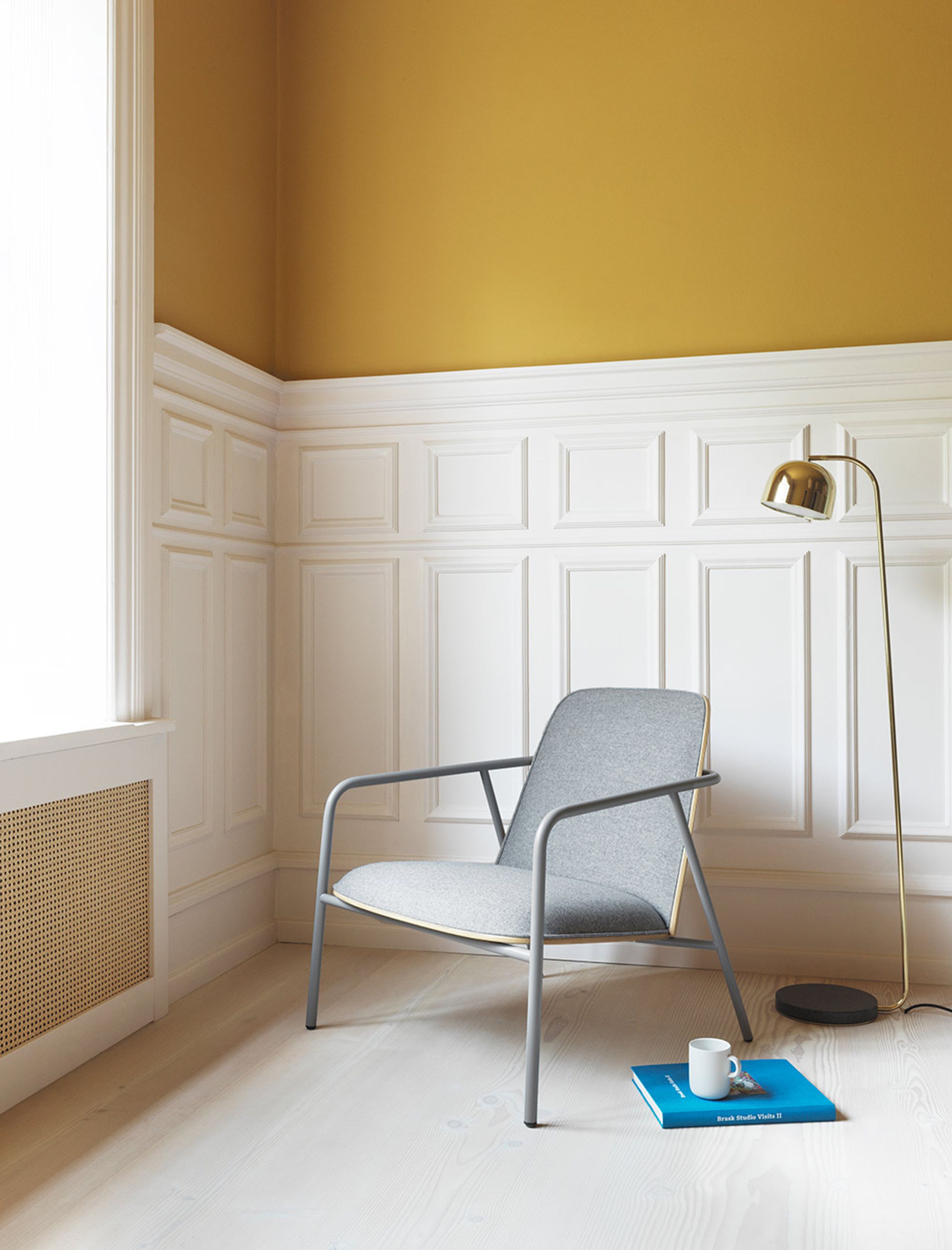 Normann Copenhagen - Stehlampe - Grant Floor Lamp - Brass