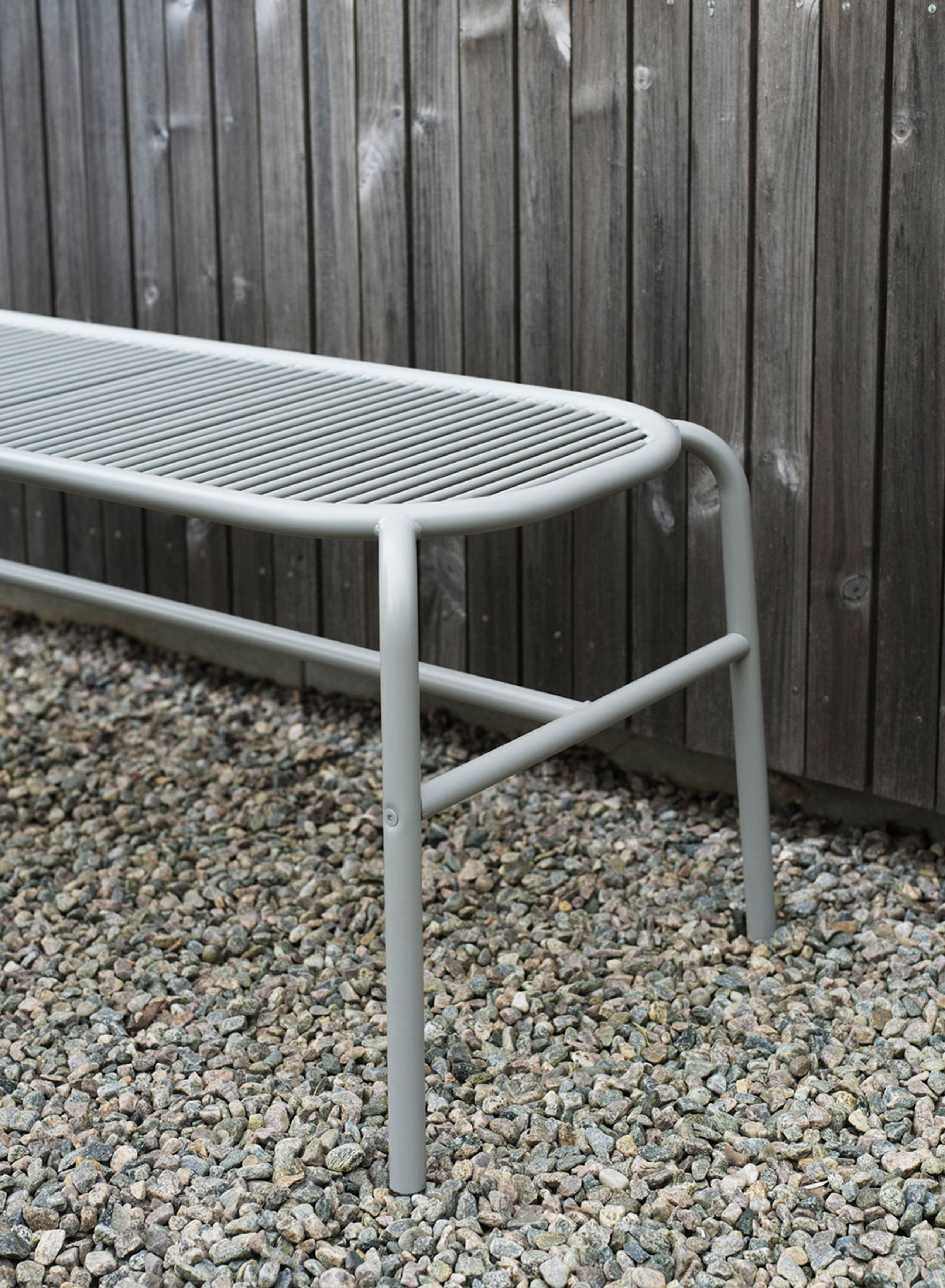Normann Copenhagen - Panchina da giardino - Vig Bench - Dark Green