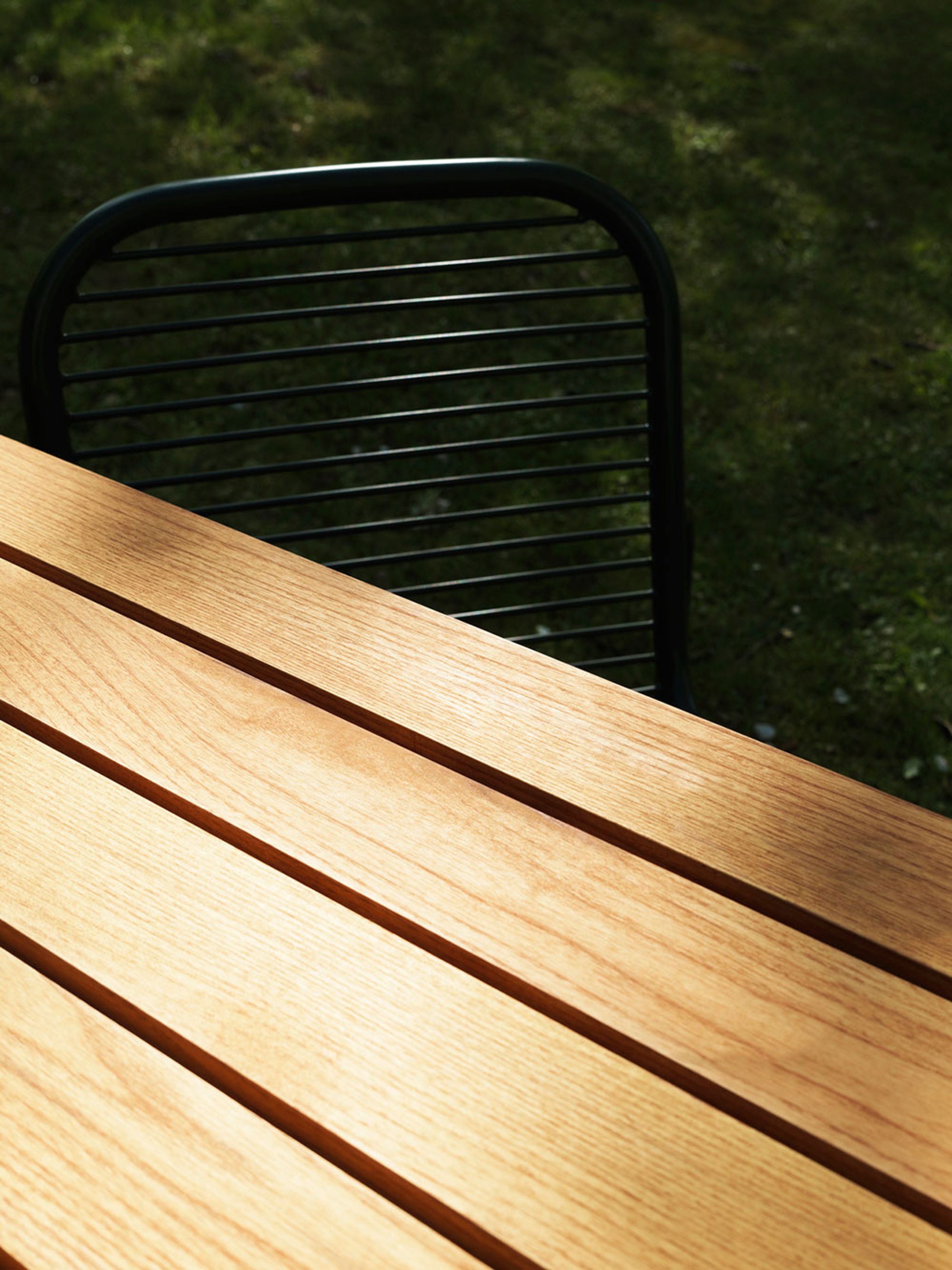 Normann Copenhagen - Garden table - Vig Table Robinia - Grey - Large