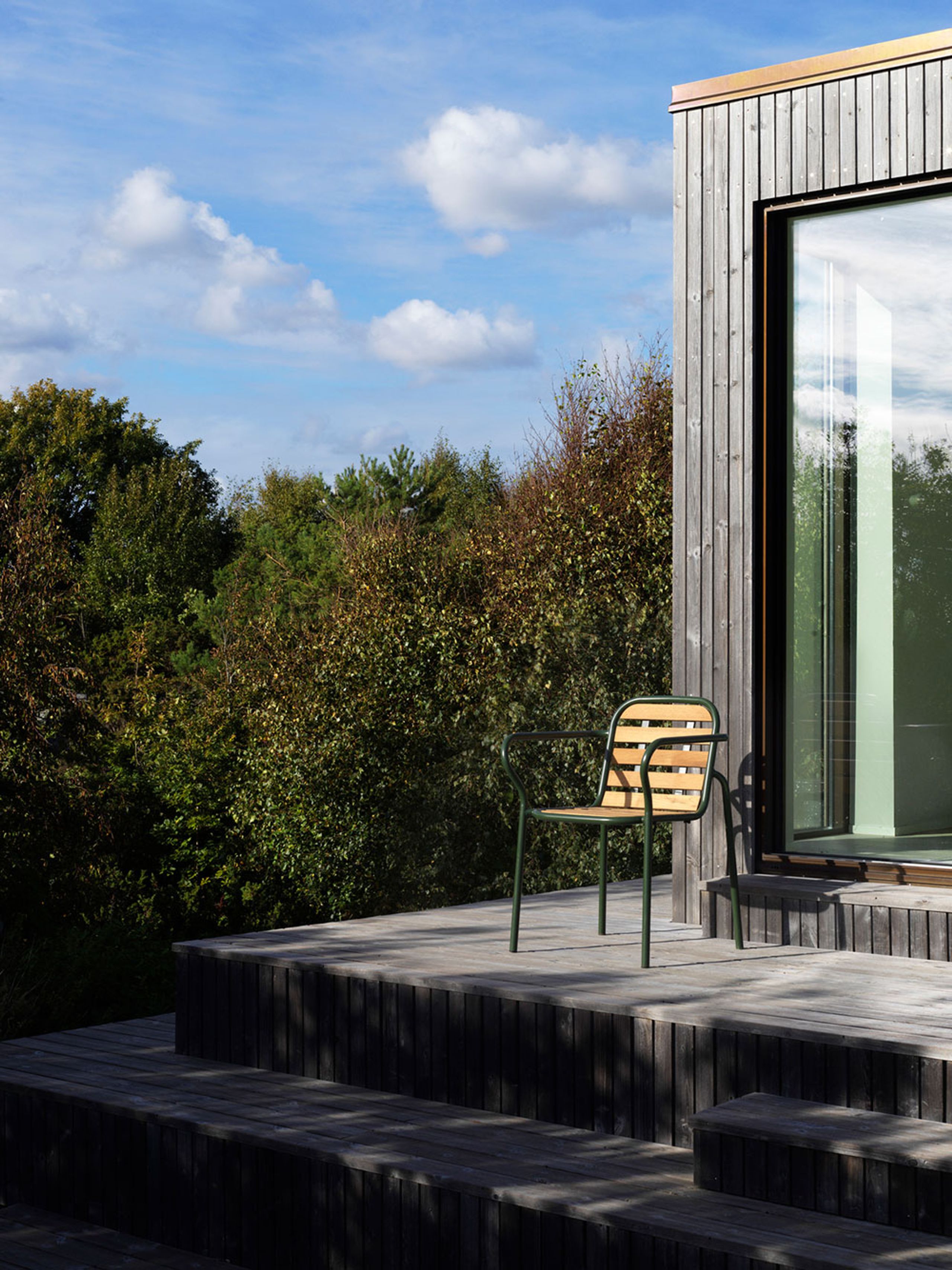 Normann Copenhagen - Chaise de jardin - Vig Armchair Robinia - Grey