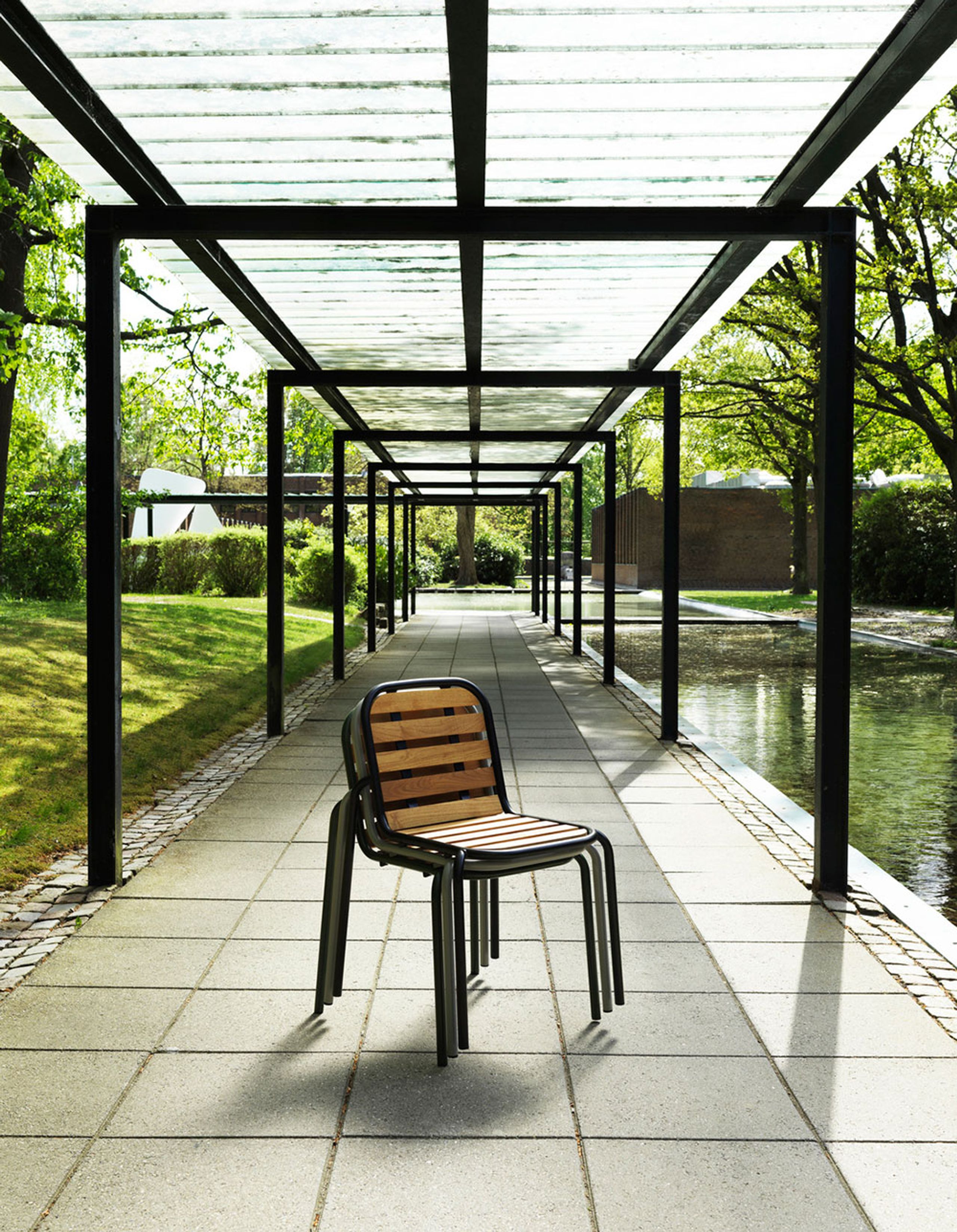 Normann Copenhagen - Havestol - Vig Chair Robinia - Dark Green