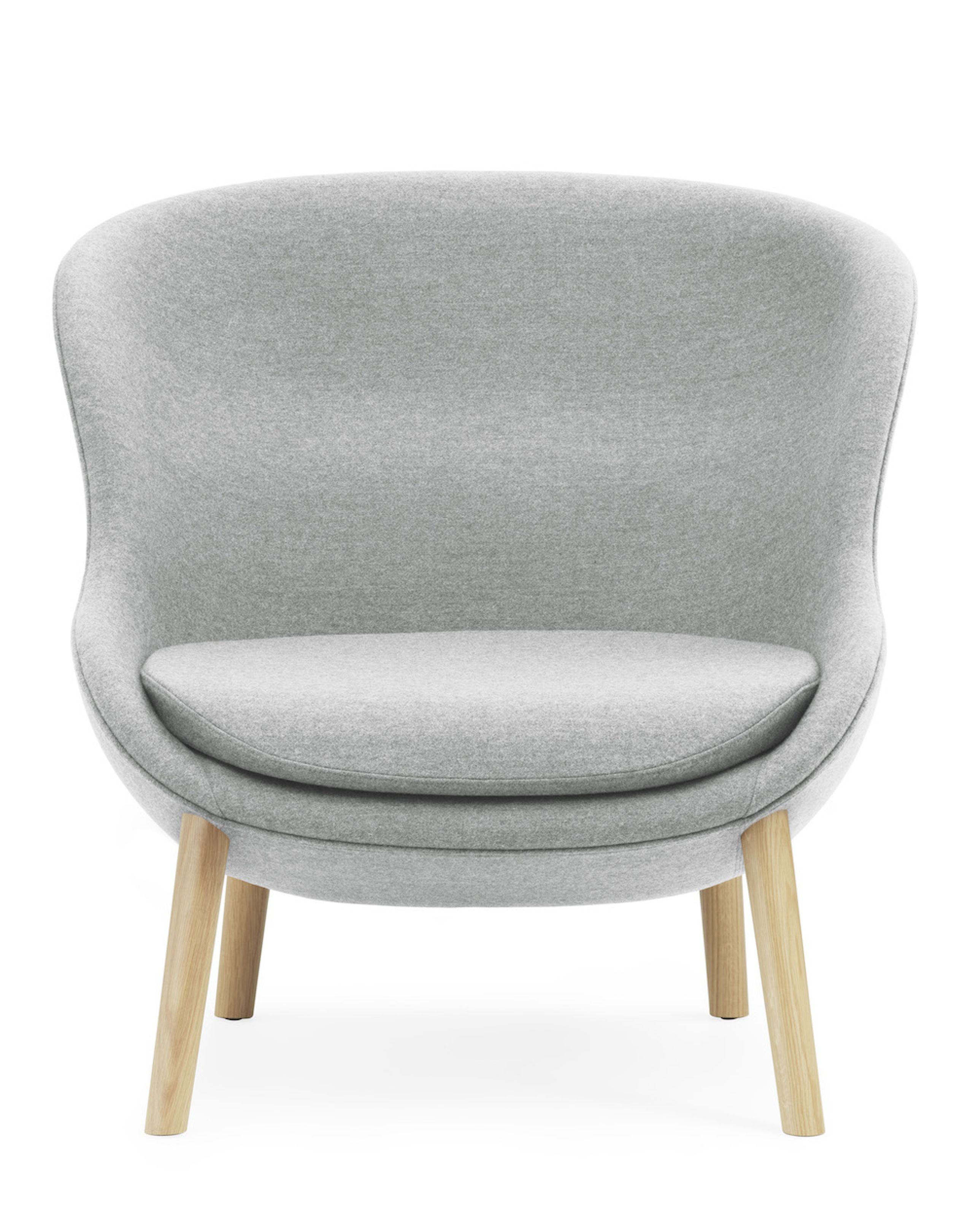 Normann Copenhagen - Lænestol - Hyg Lounge Chair by Simon Legald / Low - Eg / Synergy: LDS16 (Grey)
