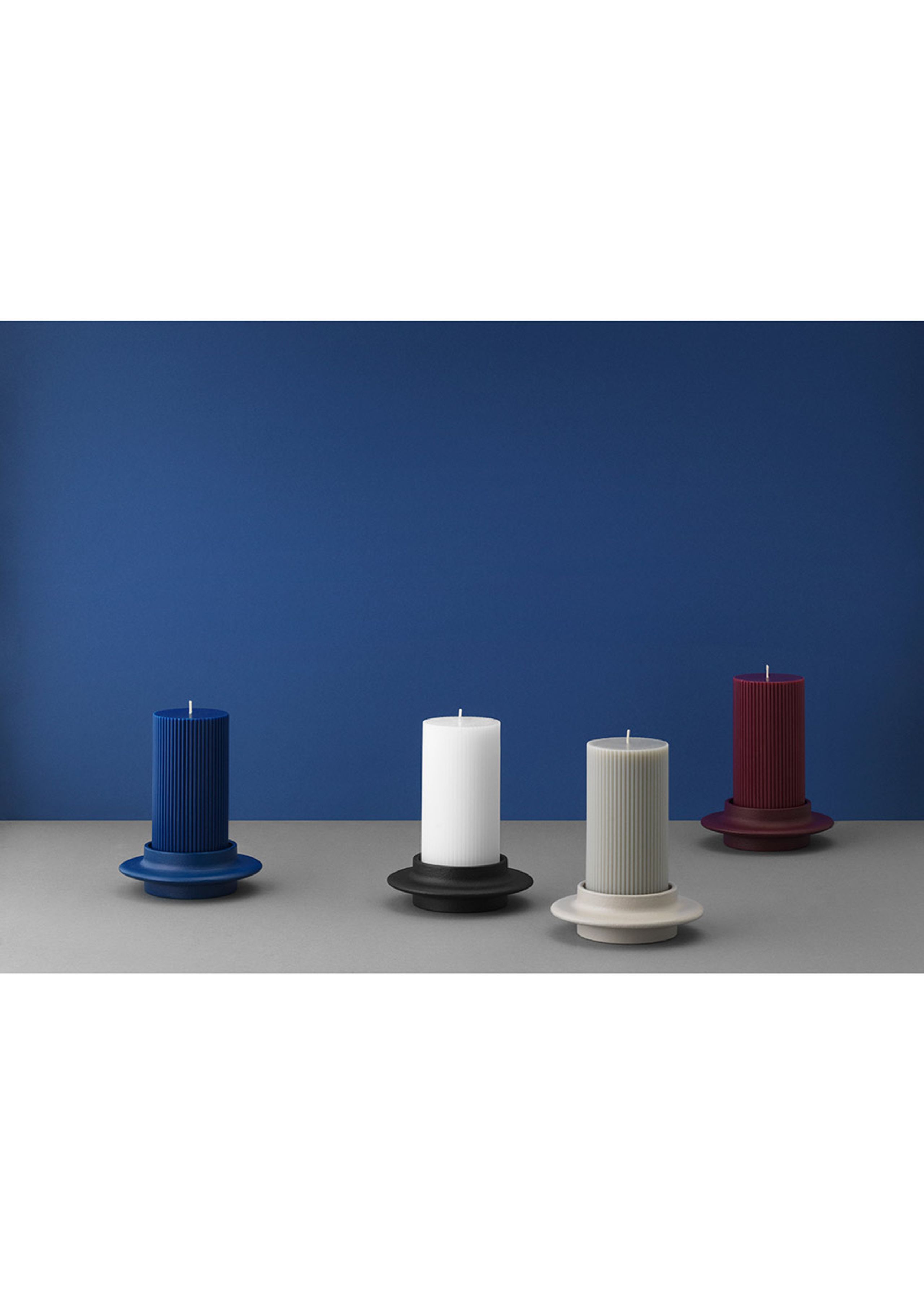 Normann Copenhagen - Candlestick - Heima Candle Holder - Block candle holder - Dark blue