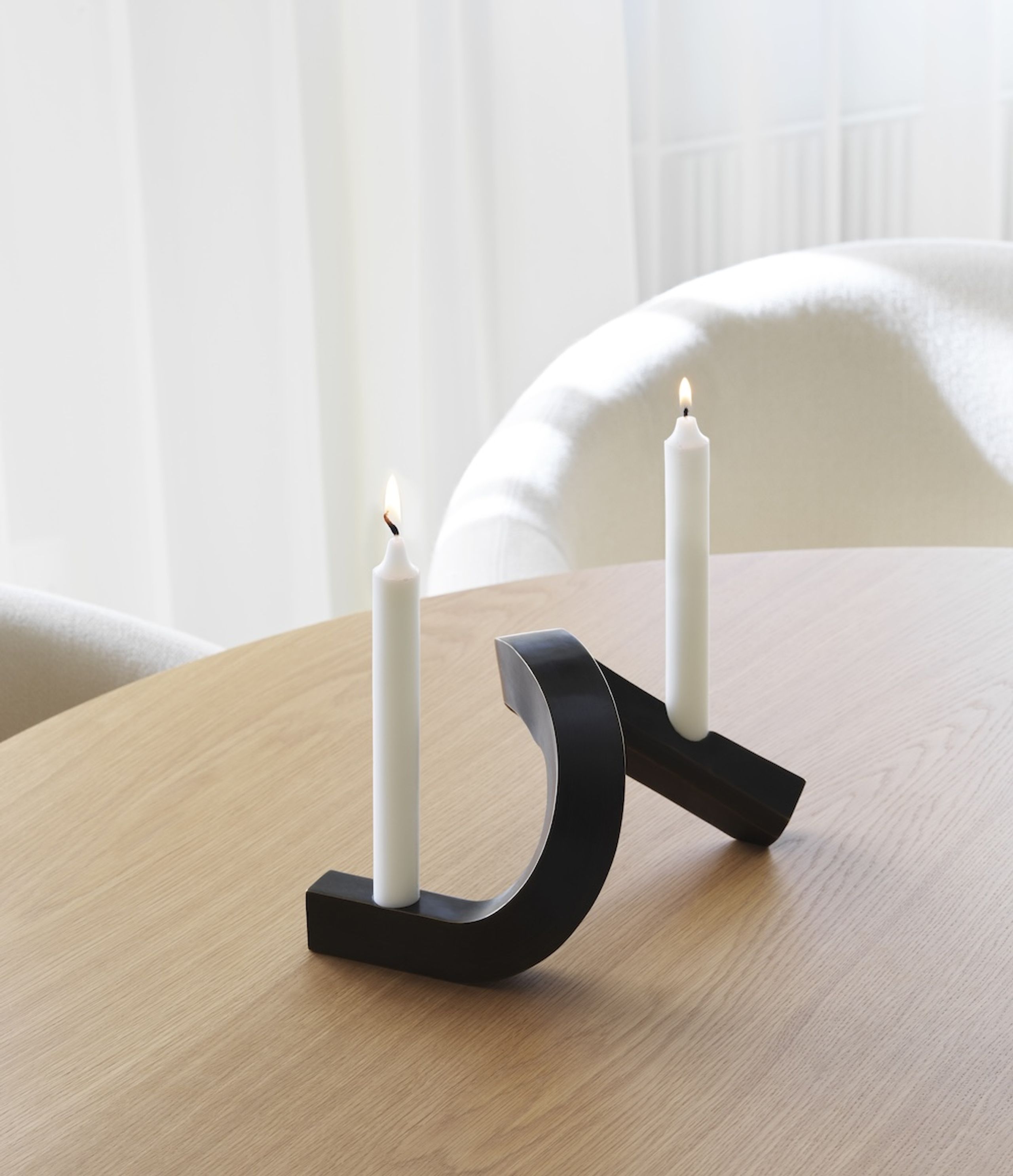 Normann Copenhagen - Lysestage - Crooked Candlestick Bronze - Two bronze