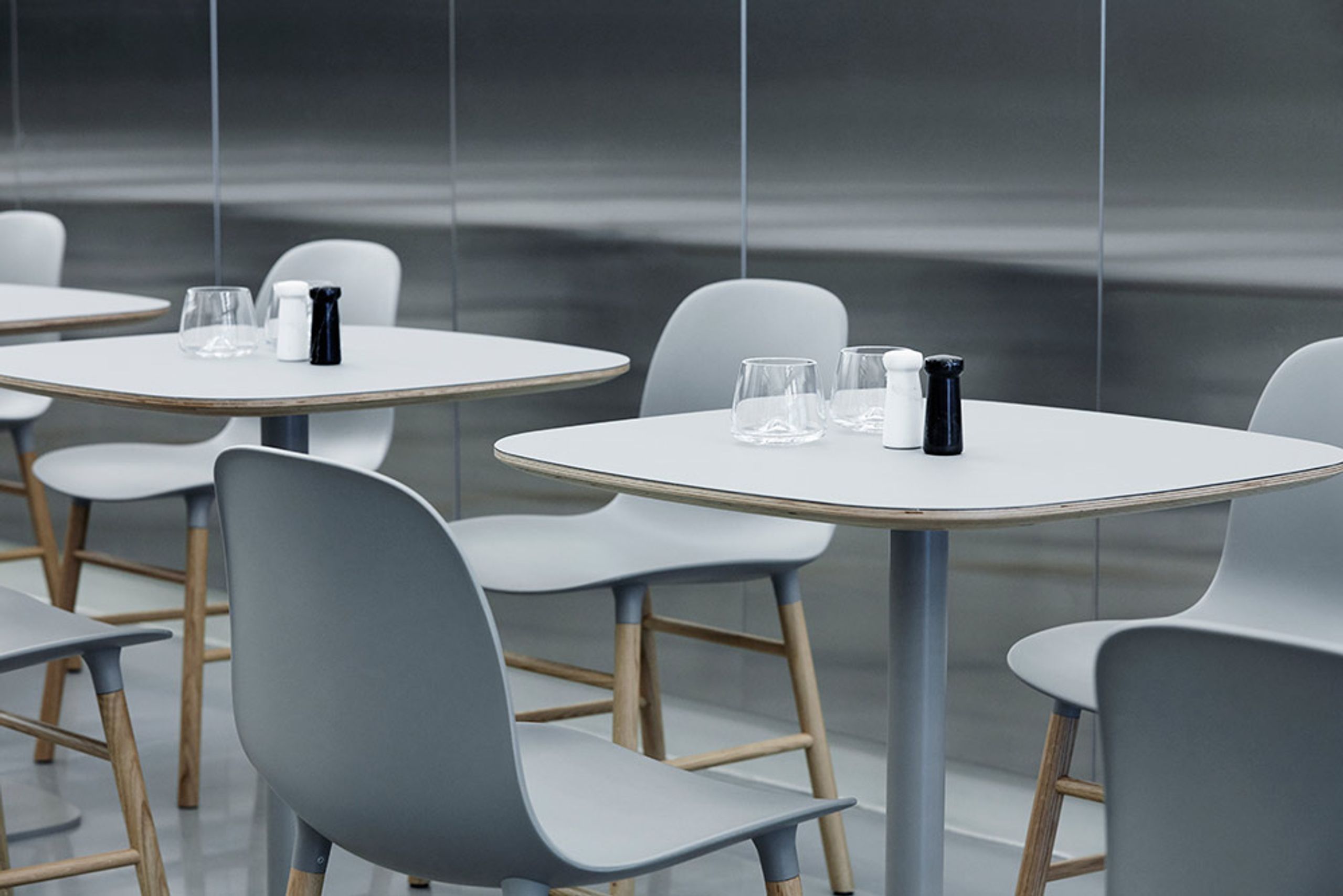 Normann Copenhagen - Fourchette à fromage - Craft Salt & Pepper Shaker - White - Salt