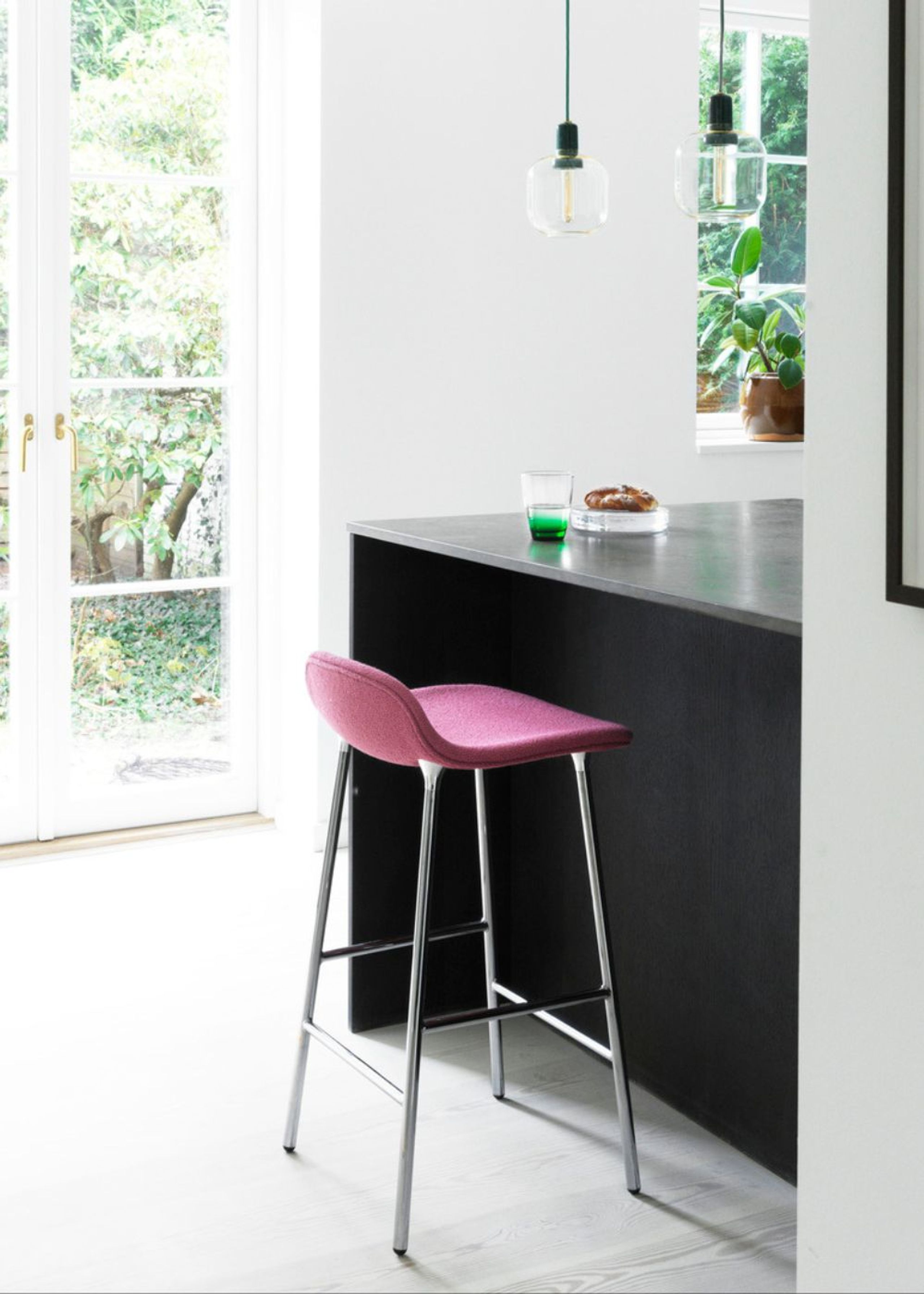 Normann Copenhagen - Pendant Lamp - Amp Lamp - Smoke / Black - Small