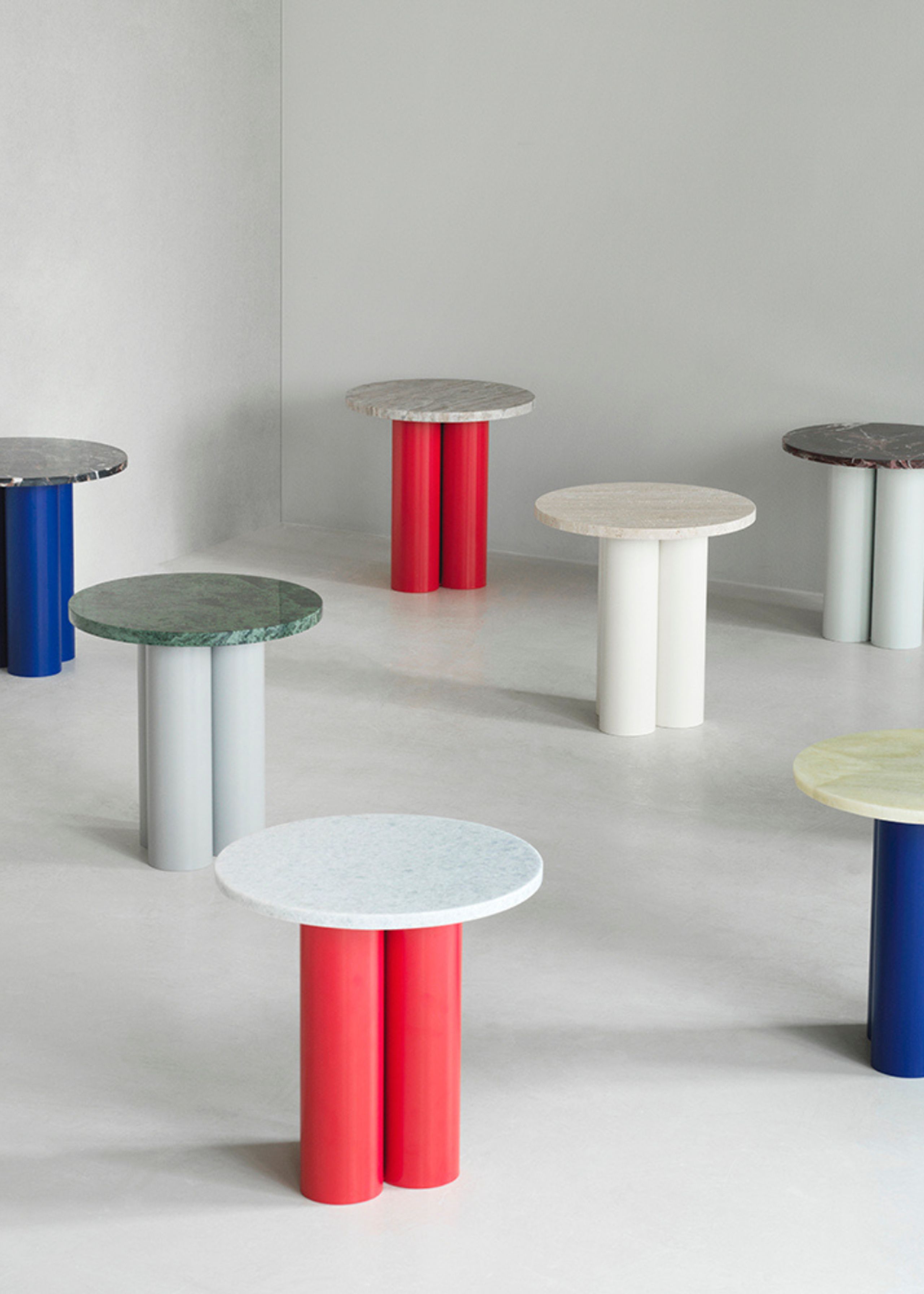 Normann Copenhagen - Postranní stolek - Dit Table - Grey - Blue Diamond