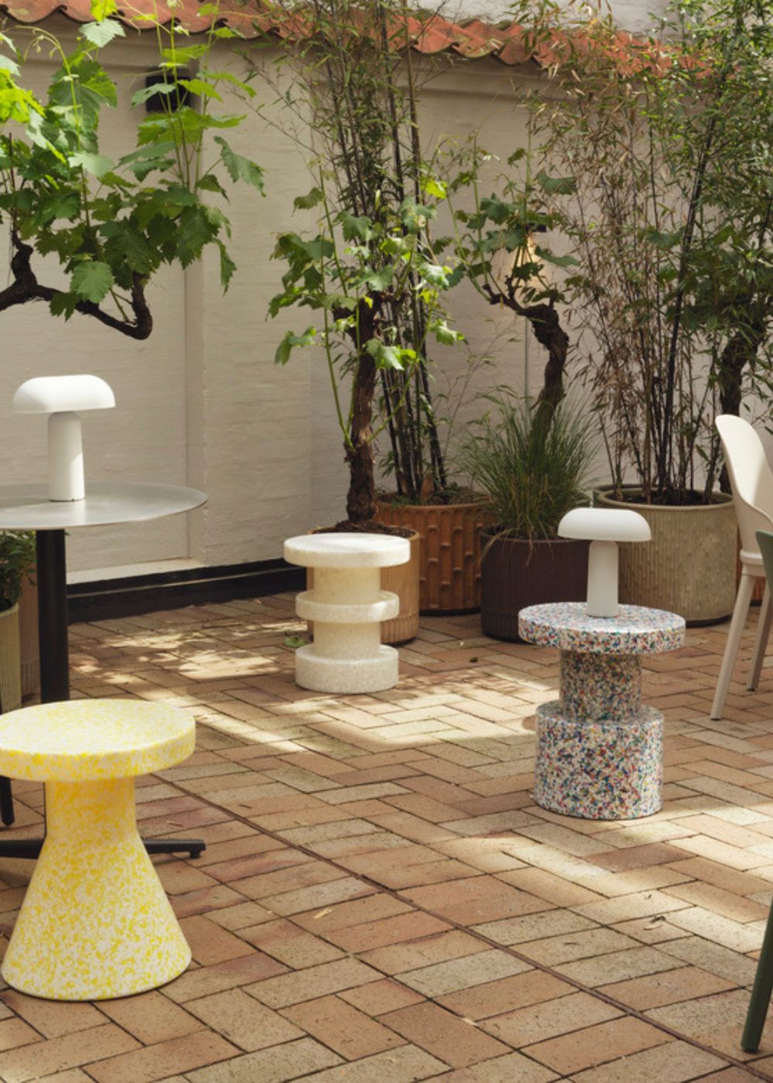 Normann Copenhagen - Stool - Bit Stool Cone - Black/white